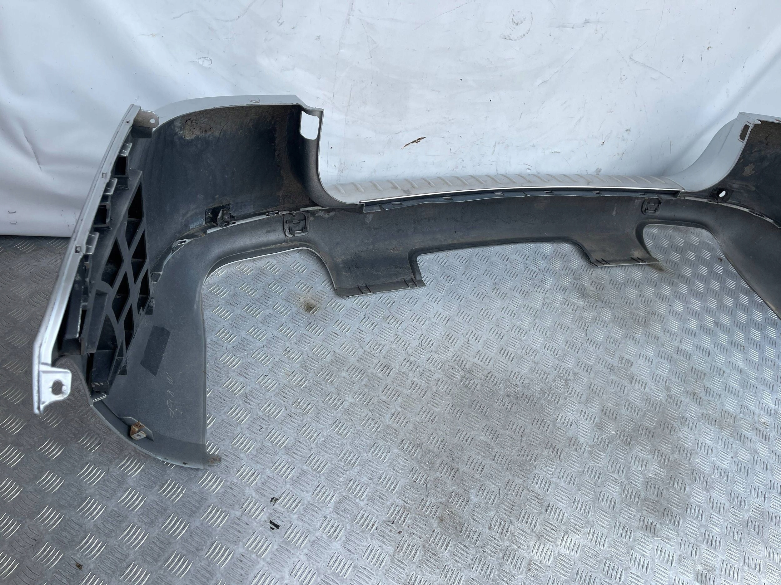 bumper rear part rear Porsche Cayenne 02- 7L5807521A PDC