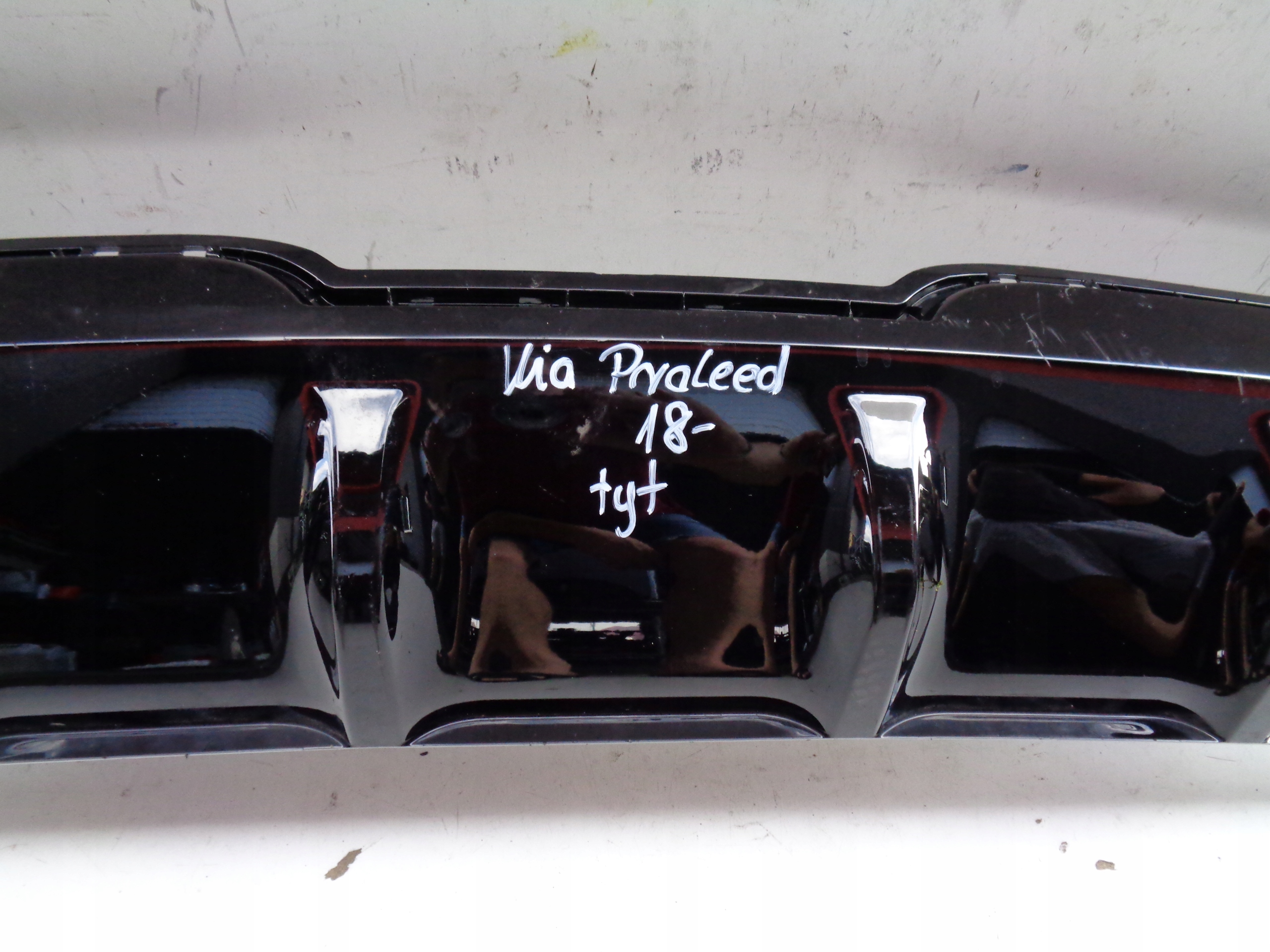 accessori Paraurti posteriore KIA PROCEED GT 18