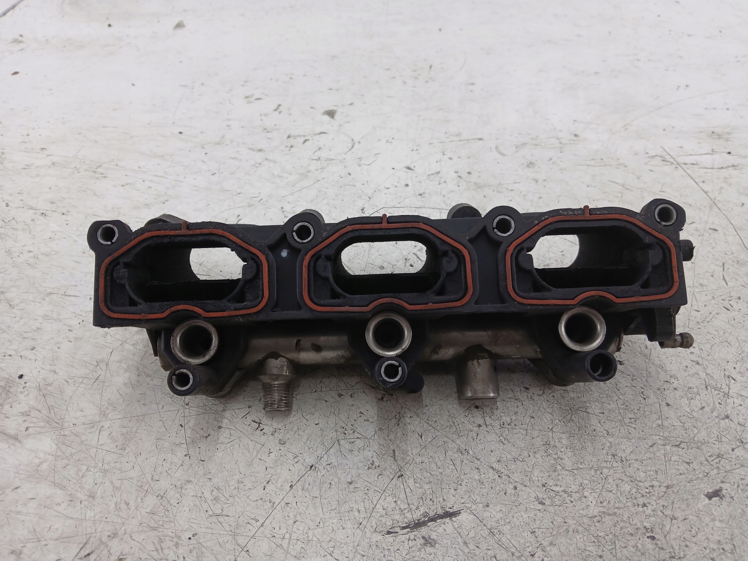 AUDI A6 C6 3.2 V6 FSI intake manifold 06E133110D 06E130090