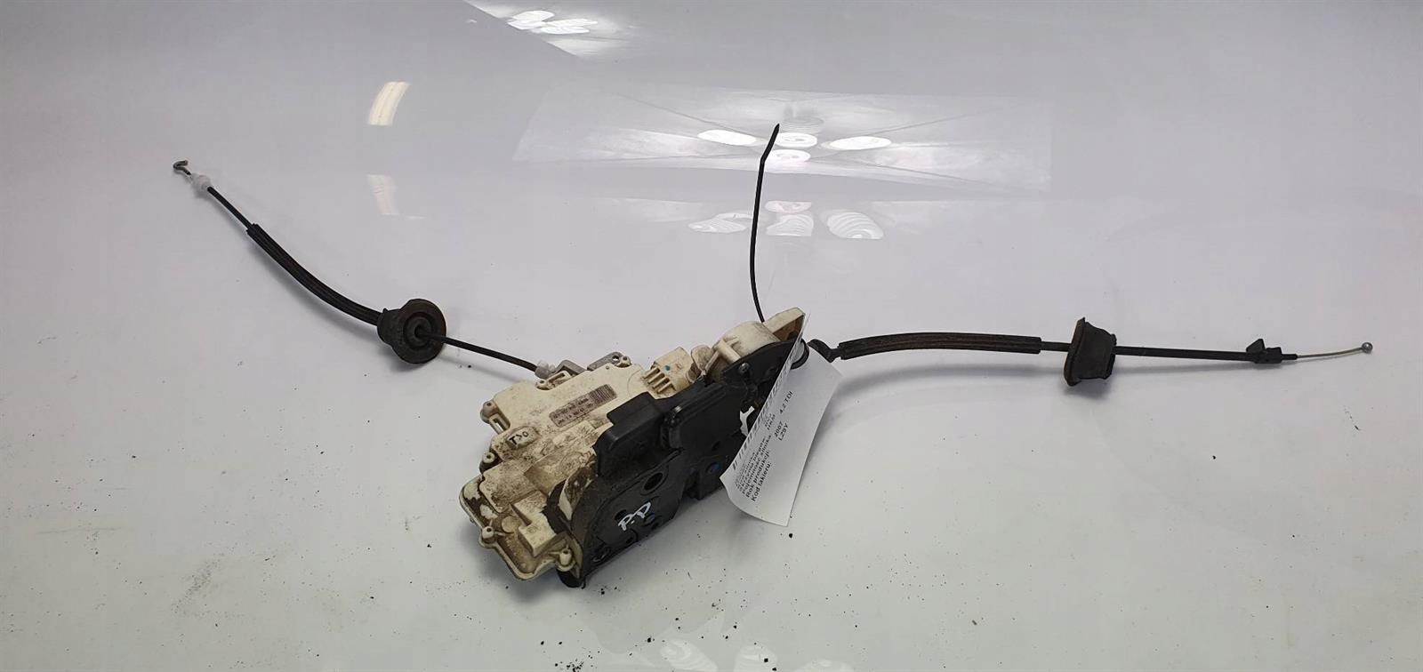 ZAMEK DRZWI PP 4E1837016 AUDI A8 D3