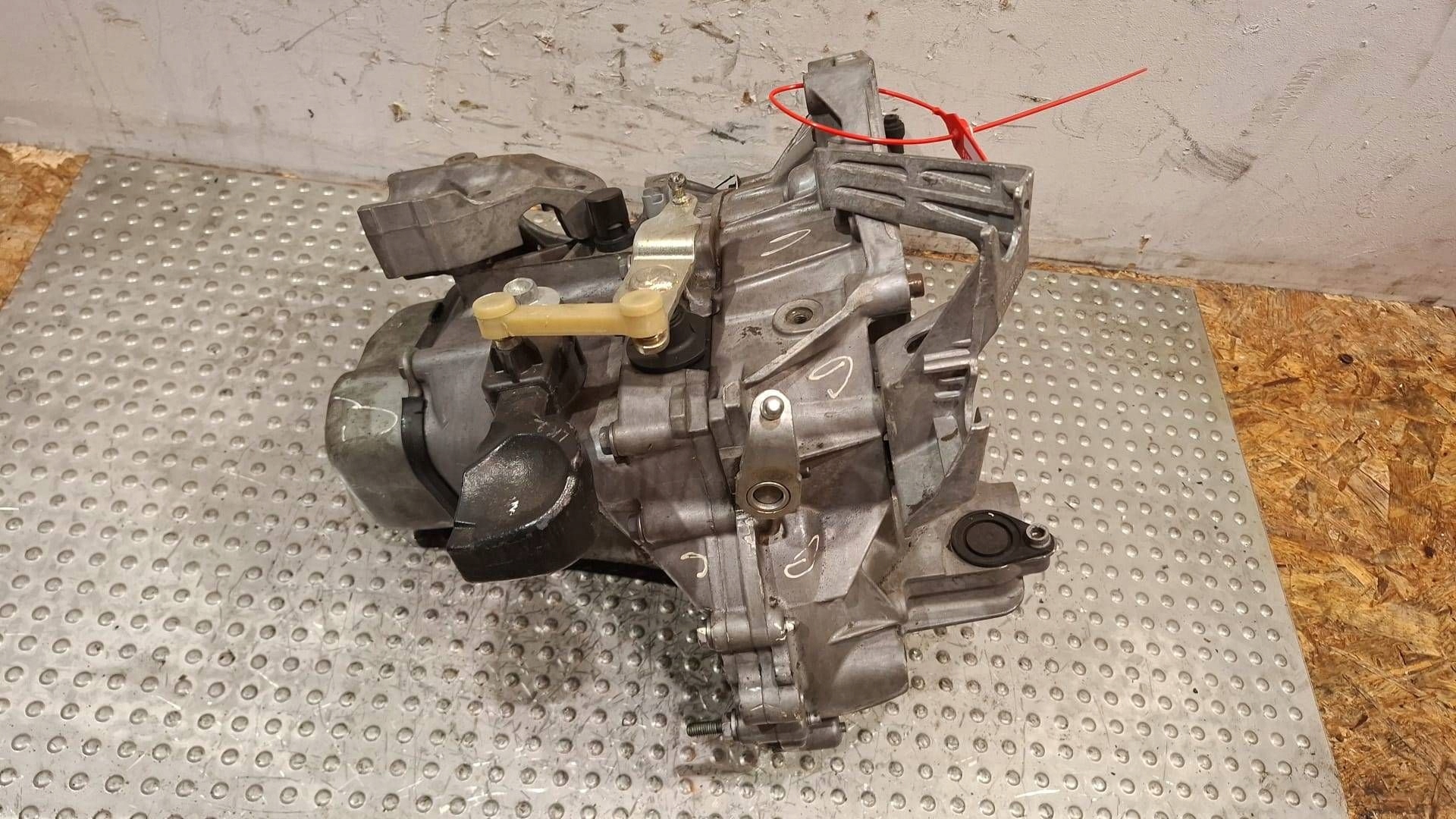 CAMBIO 20CQ08 Citroen C2 C3 1.1 8V