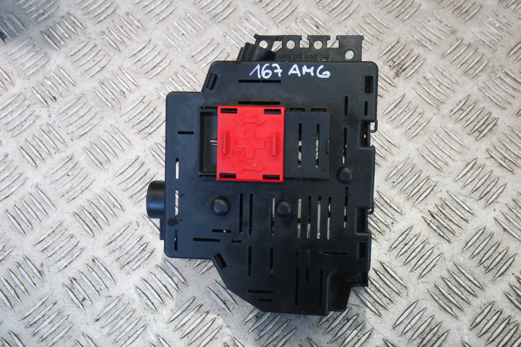 SKRZYNKA BEZPIECZNIKOW MERCEDES W167 GLE GLS