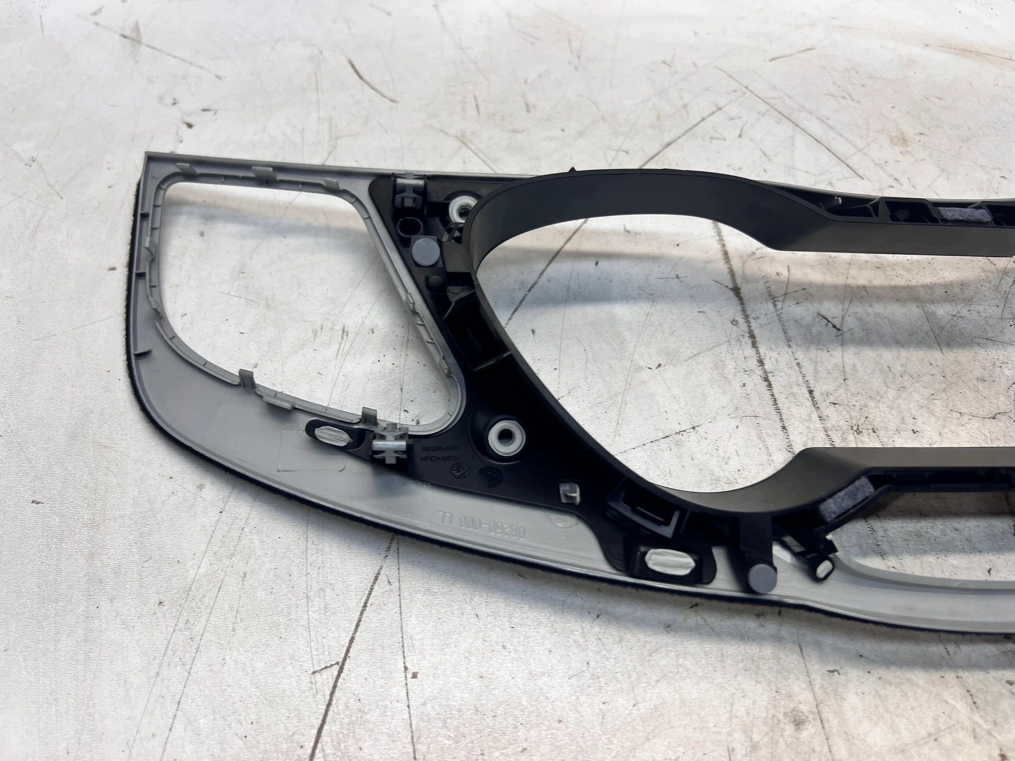 châssis couverture compte tours AUDI A4 B8 LIFT 8K1857186BJ 4T4