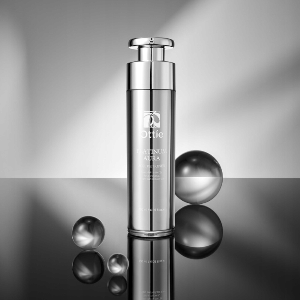 Pleťové tonikum proti stárnutí s platinou Ottie Platinum Aura, 50 ml