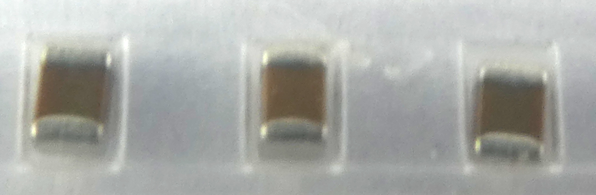 

Ceramiczny 1uF 16V DC 20% 20szt.