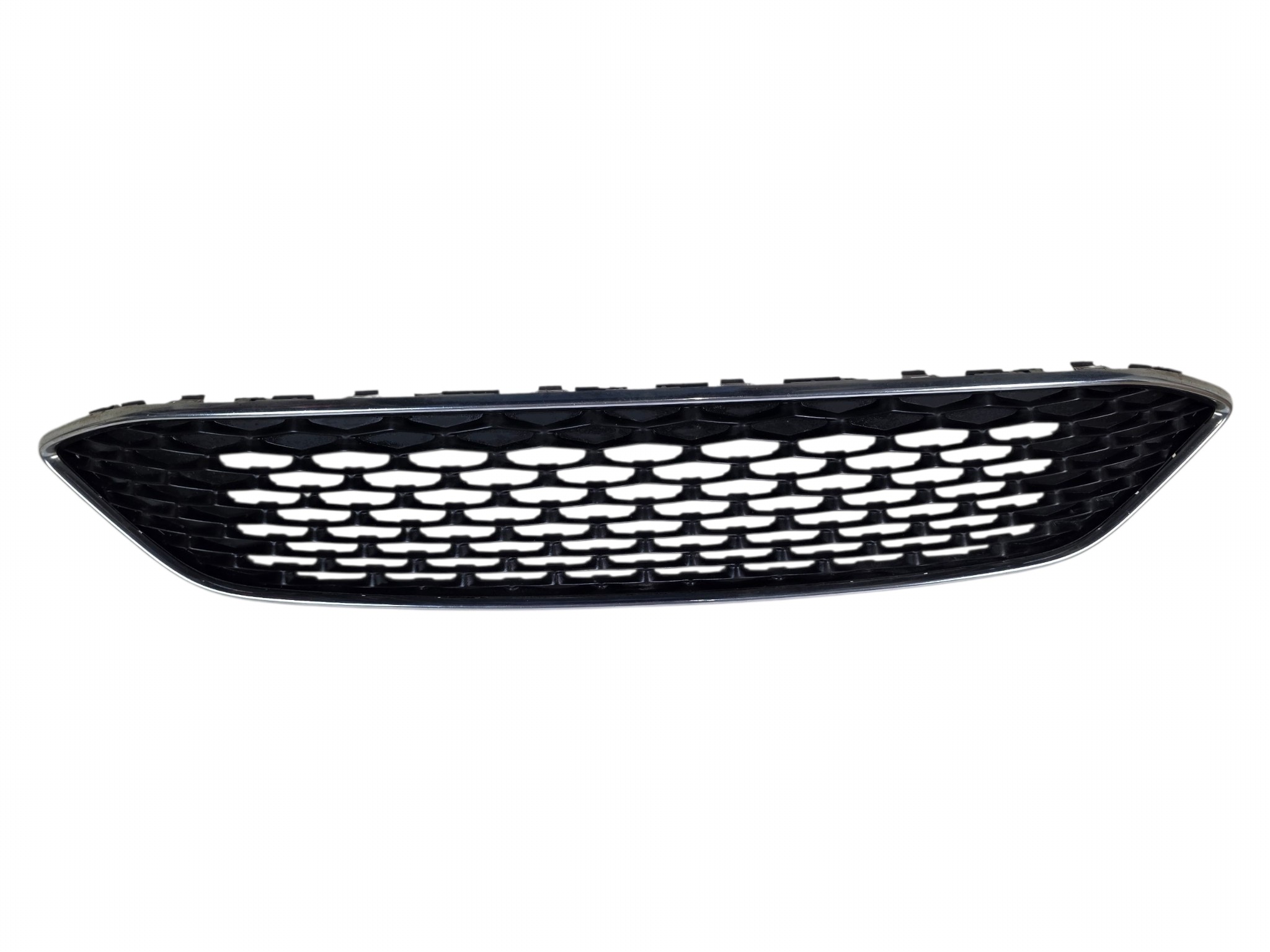 FORD FOCUS MK3 2015 grill lüftungsgitter mitte der stoßstange CHROM original. E1EB-8200-A