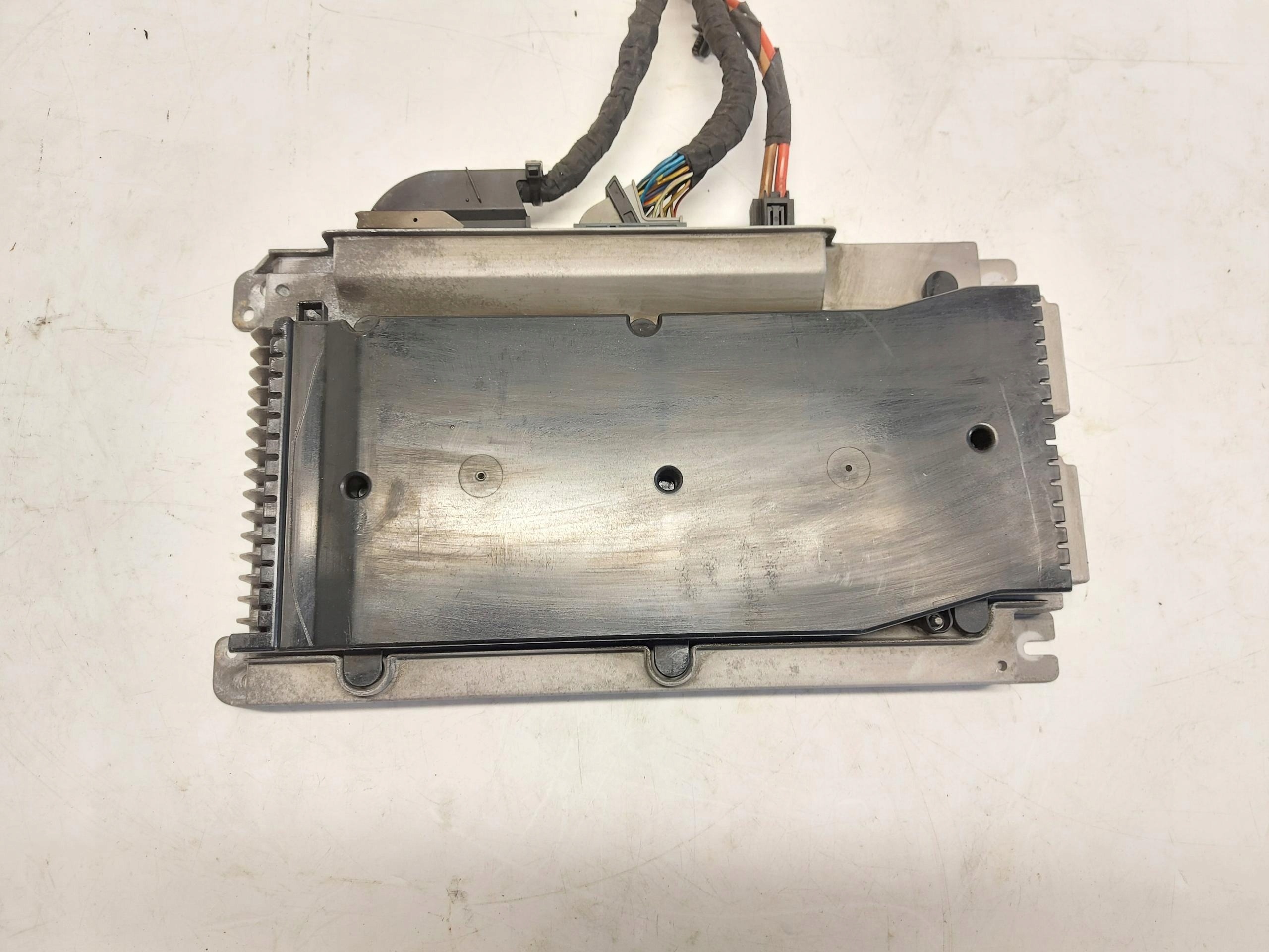 BMW iX i20 2023, Xdrive50 amplifier HARMAN 5A923C9