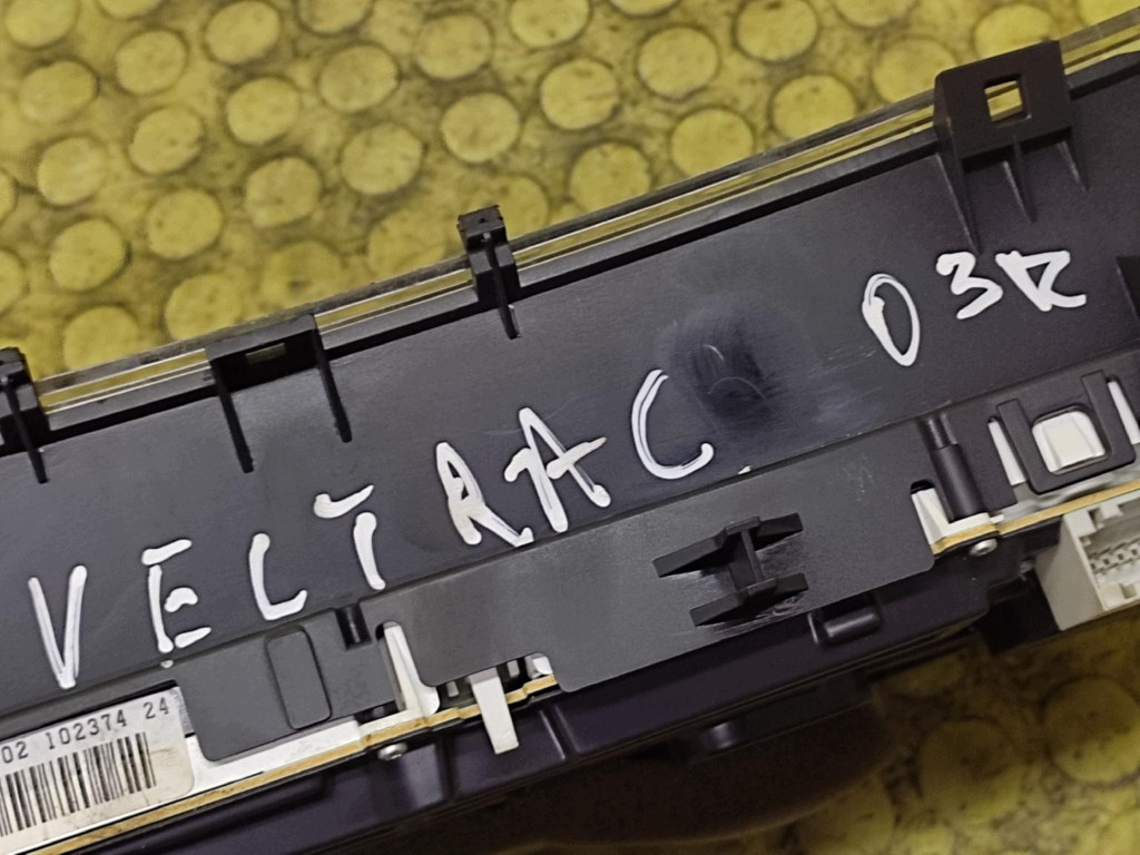 OPEL VECTRA C dials 13165954MA