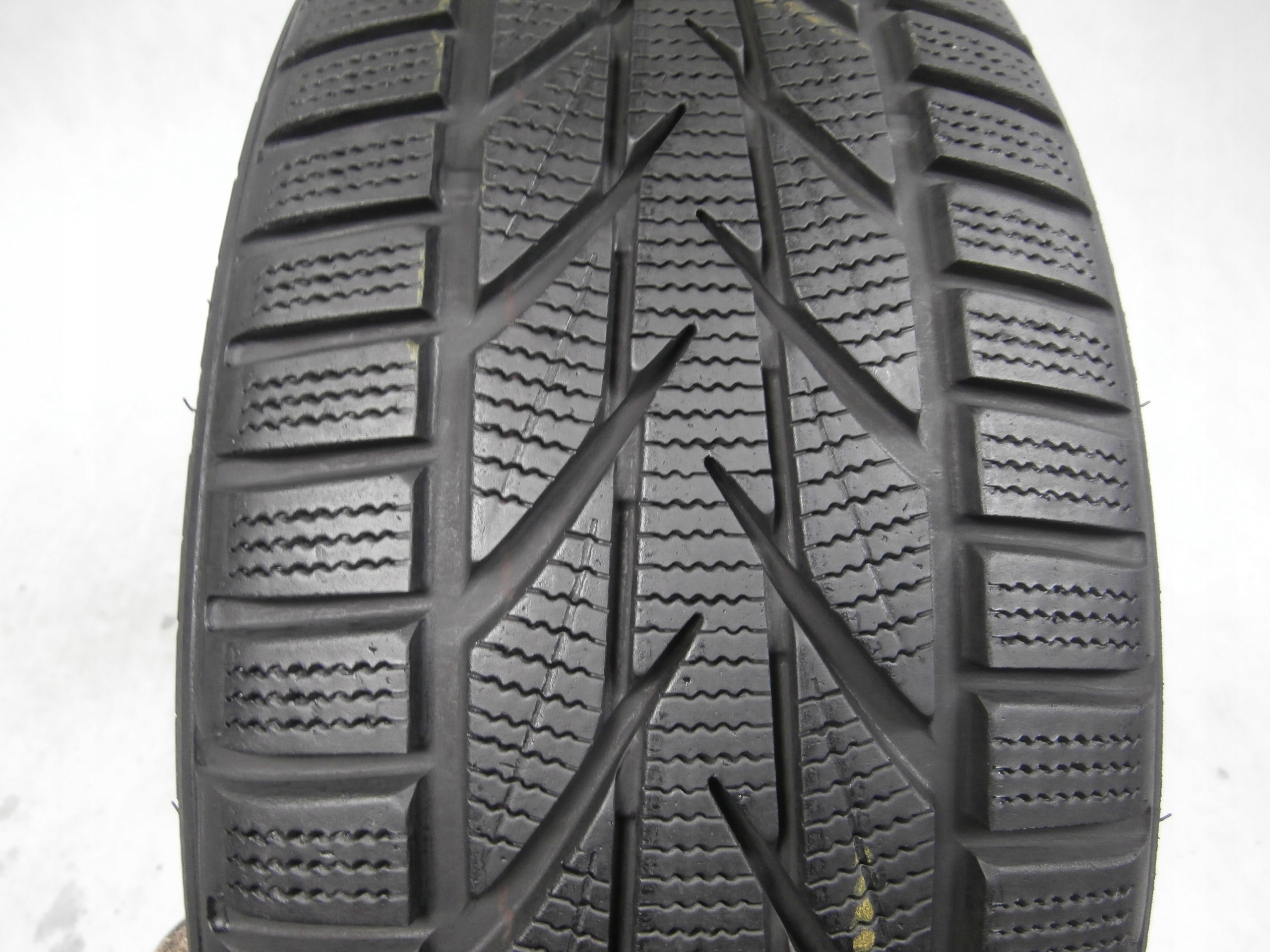 1X opona 205/45R17 TOYO SNOWPROX S953