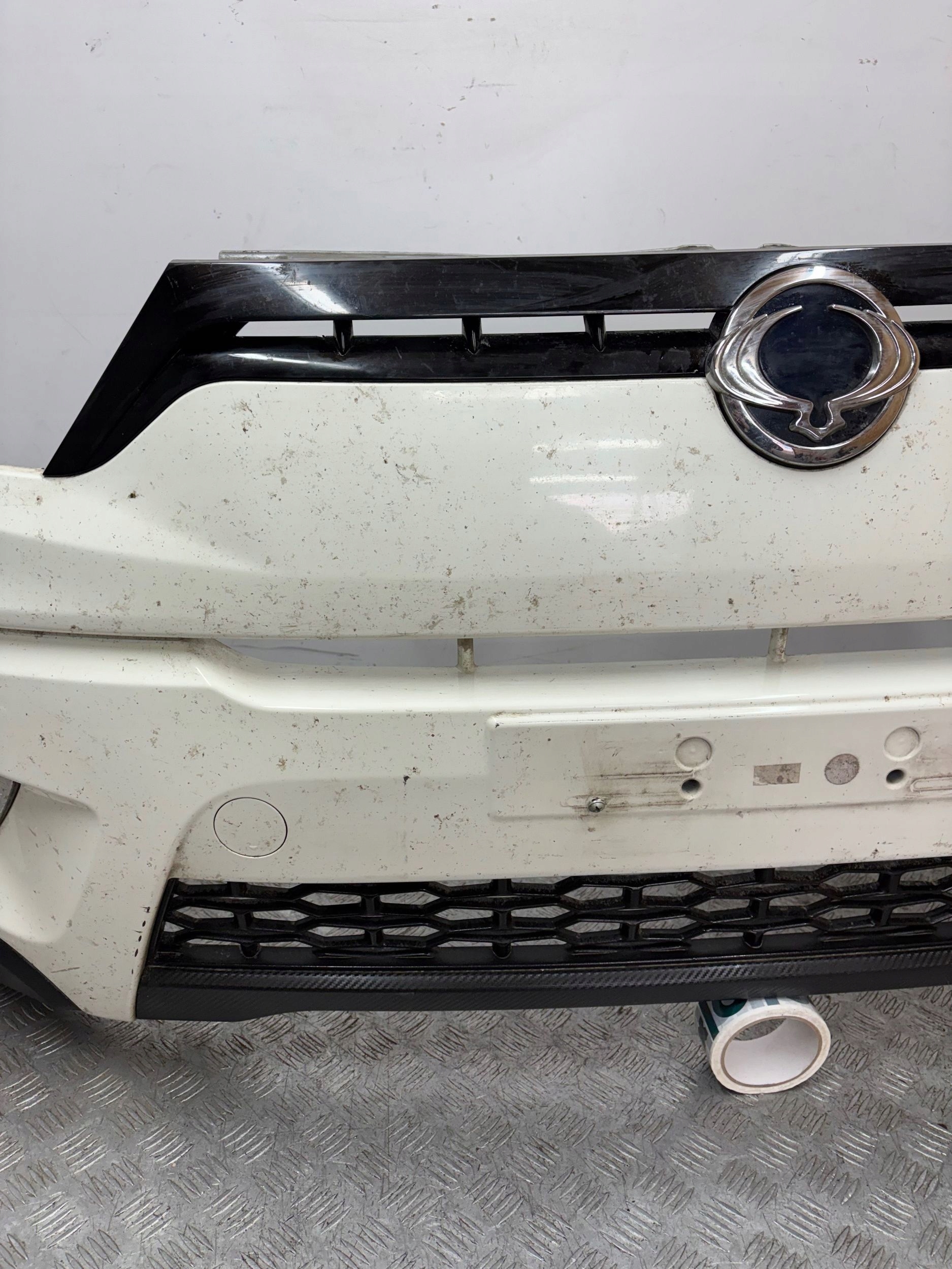bumper front front SSANGYONG TIVOLI 15