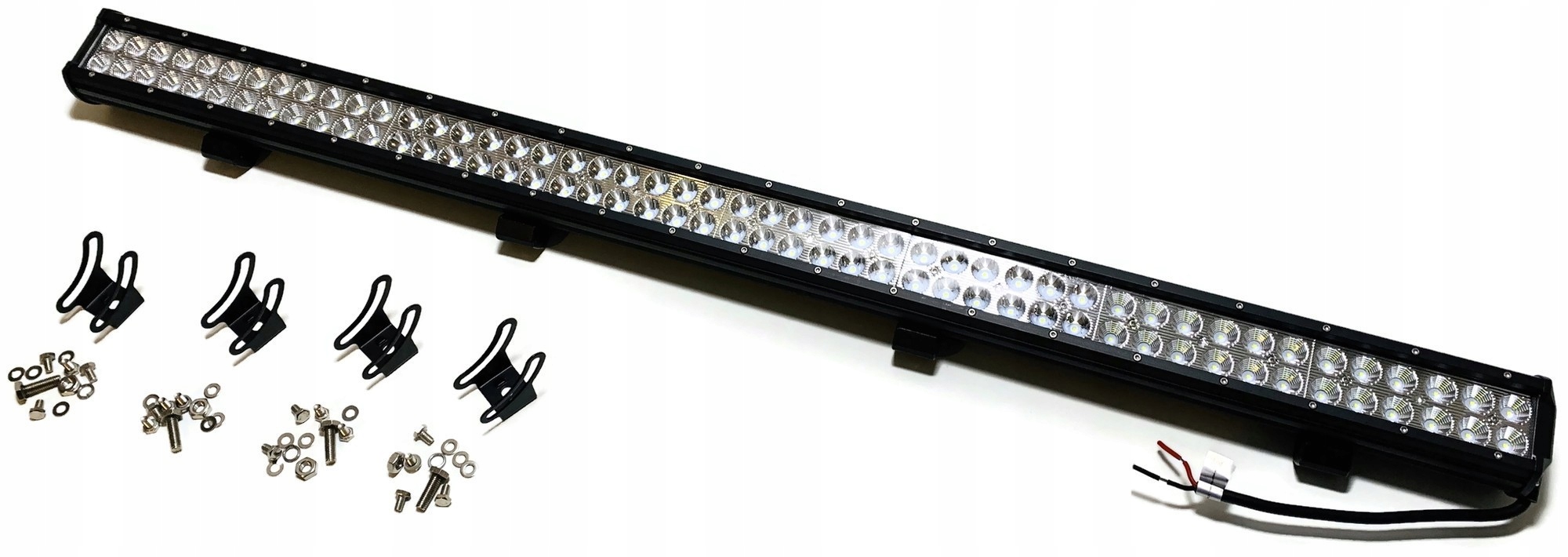 LAMPA 96 LED CREE DALEKOSIĘŻNA LIGHTBAR COMBO 288W Zastosowanie oświetlenie dalekosiężne oświetlenie otoczenia oświetlenie podłoża oświetlenie punktowe