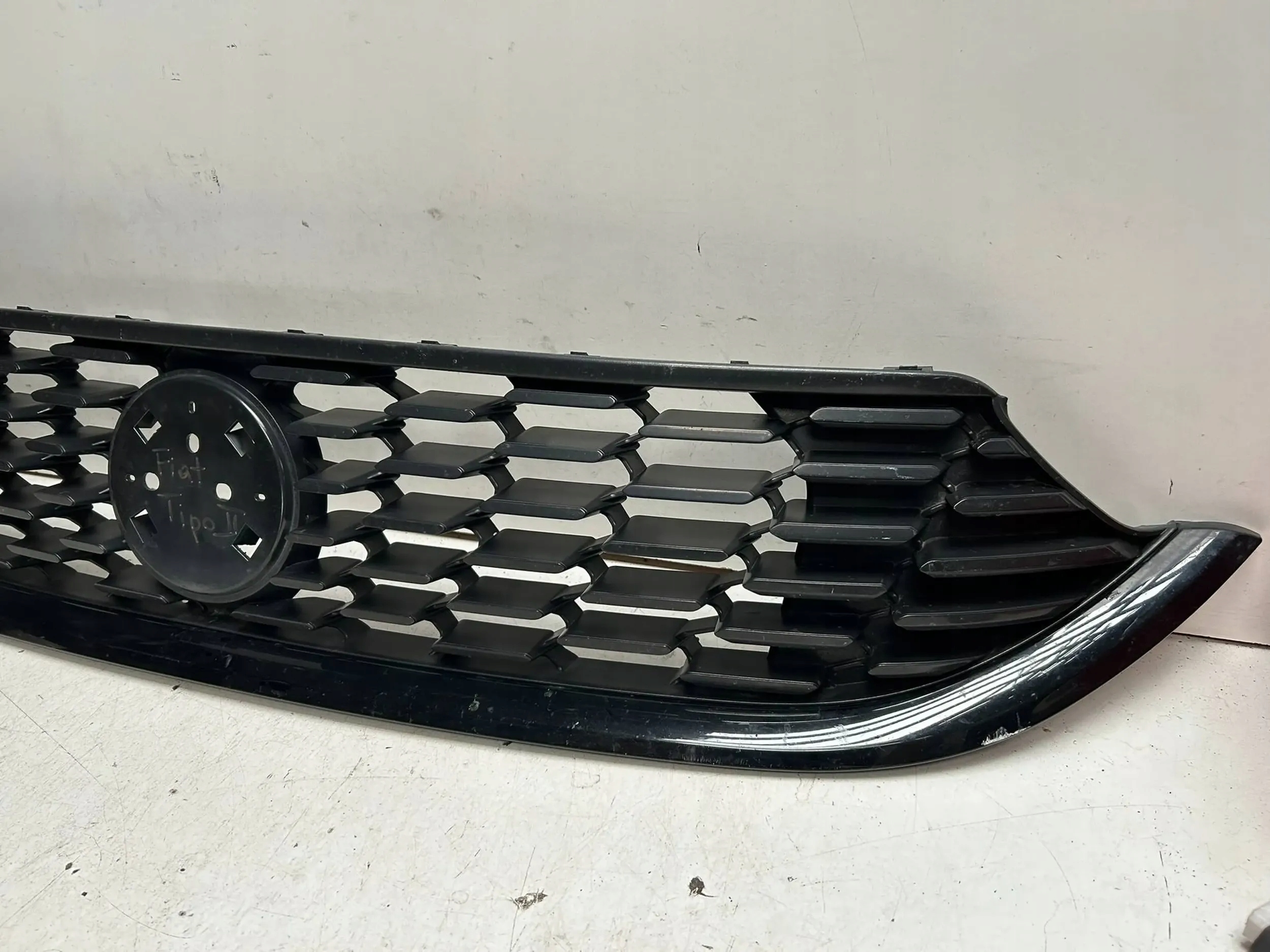 Fiat Tipo ZAF 356 Kühlergrill FRONTGRILL Kühlergitter 52033259 - Thumbnail 3