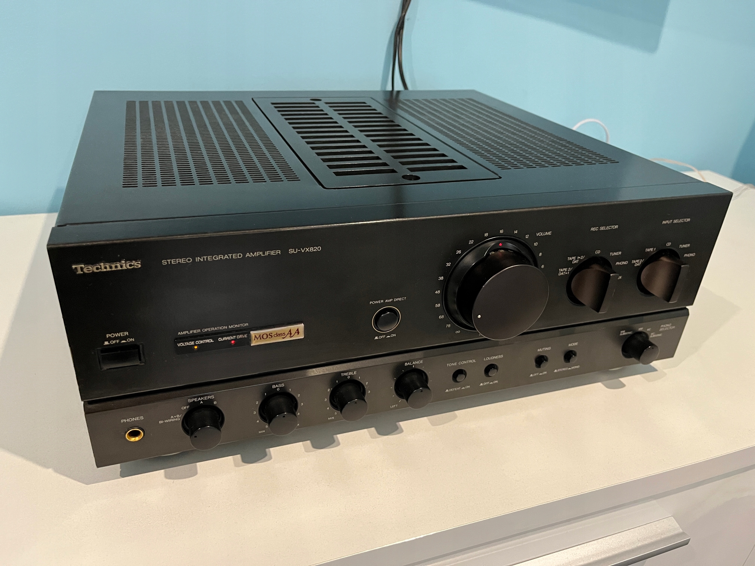 Technics SU-VX820 wzmacniacz 2X135 Hi-End stan BDB Model SU-VX820