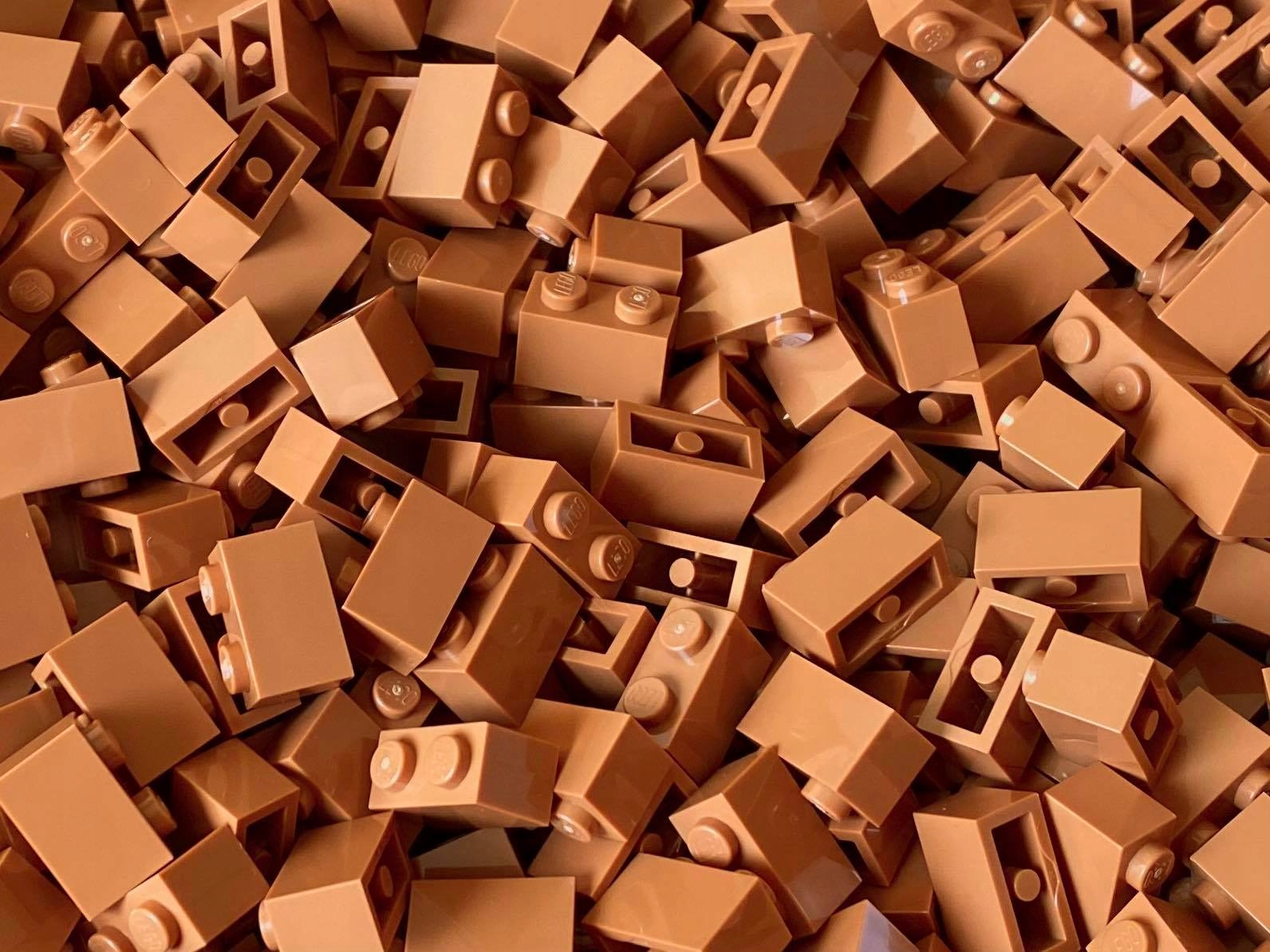 

Lego 3004 brick 1x2 Medium Nougat 20 szt Nowe