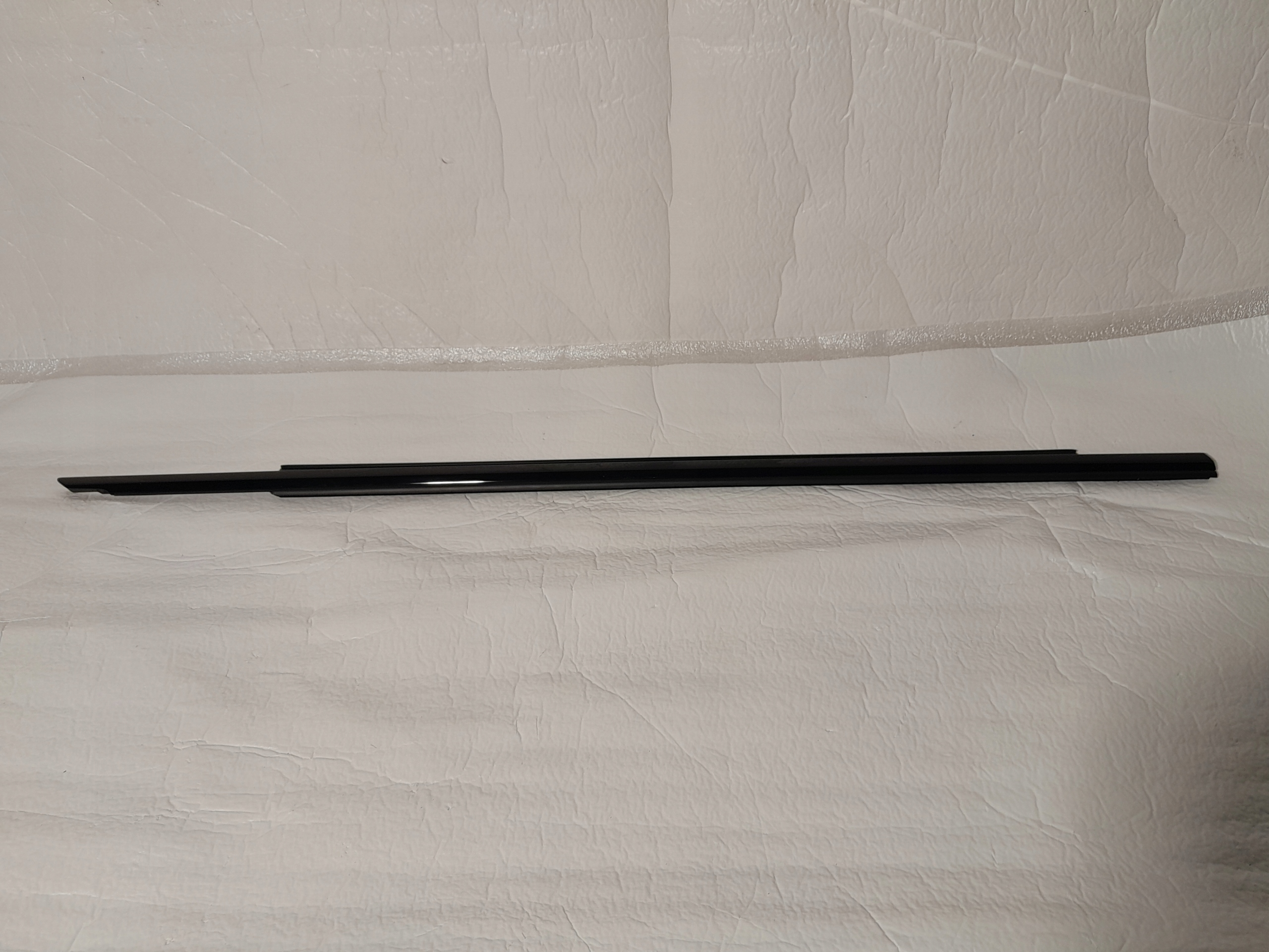AUDI A7 4G moulding dust door right front 4G8853284H