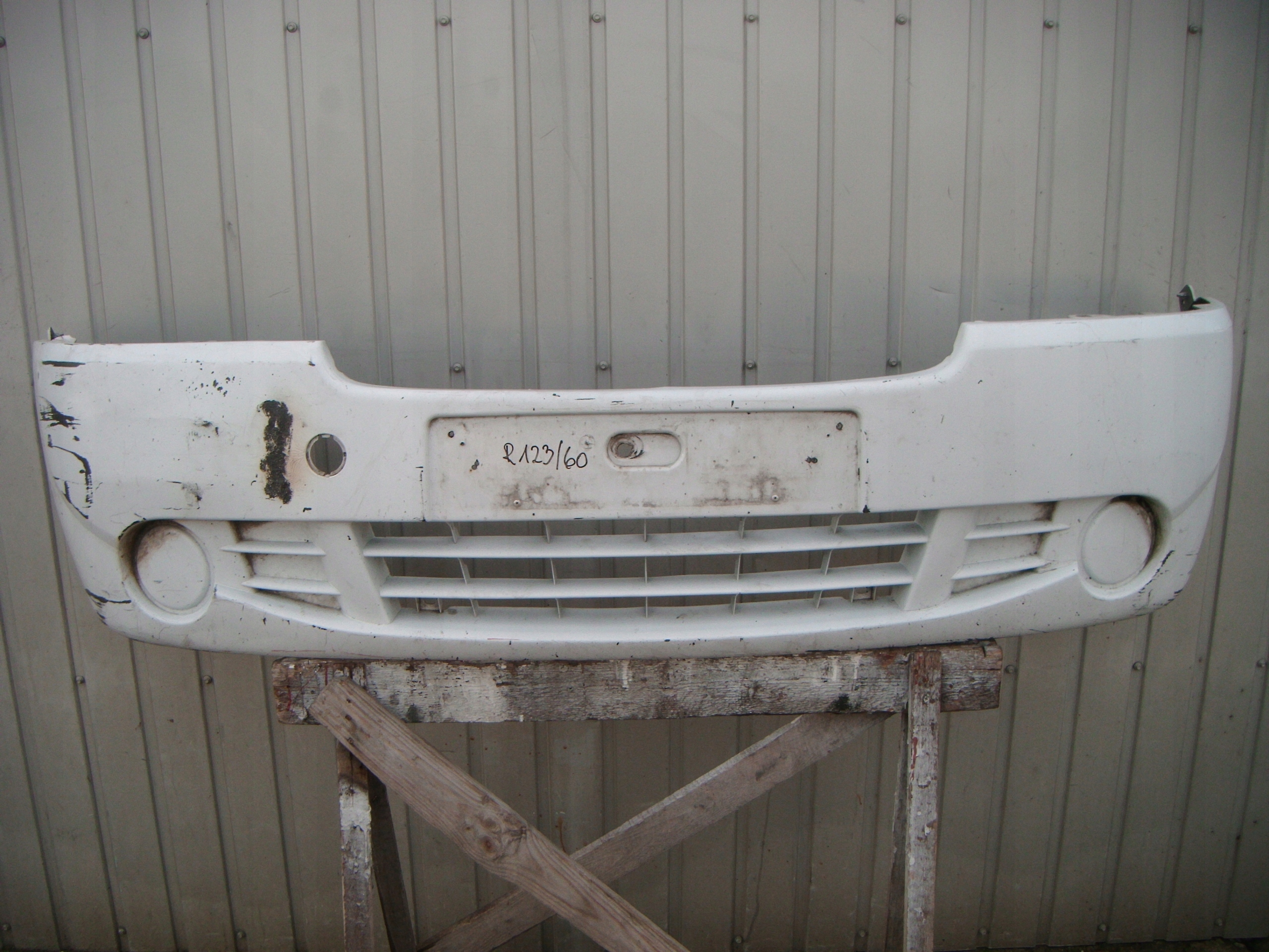 RENAULT TRAFIC II 2 06- LIFT ZDERZAK PRZÓD