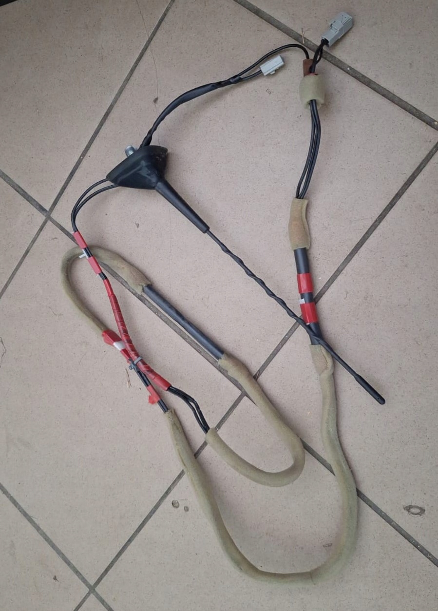 ANTENA dach NISSAN NAVARA IV D23 NP300 2.3 DCI