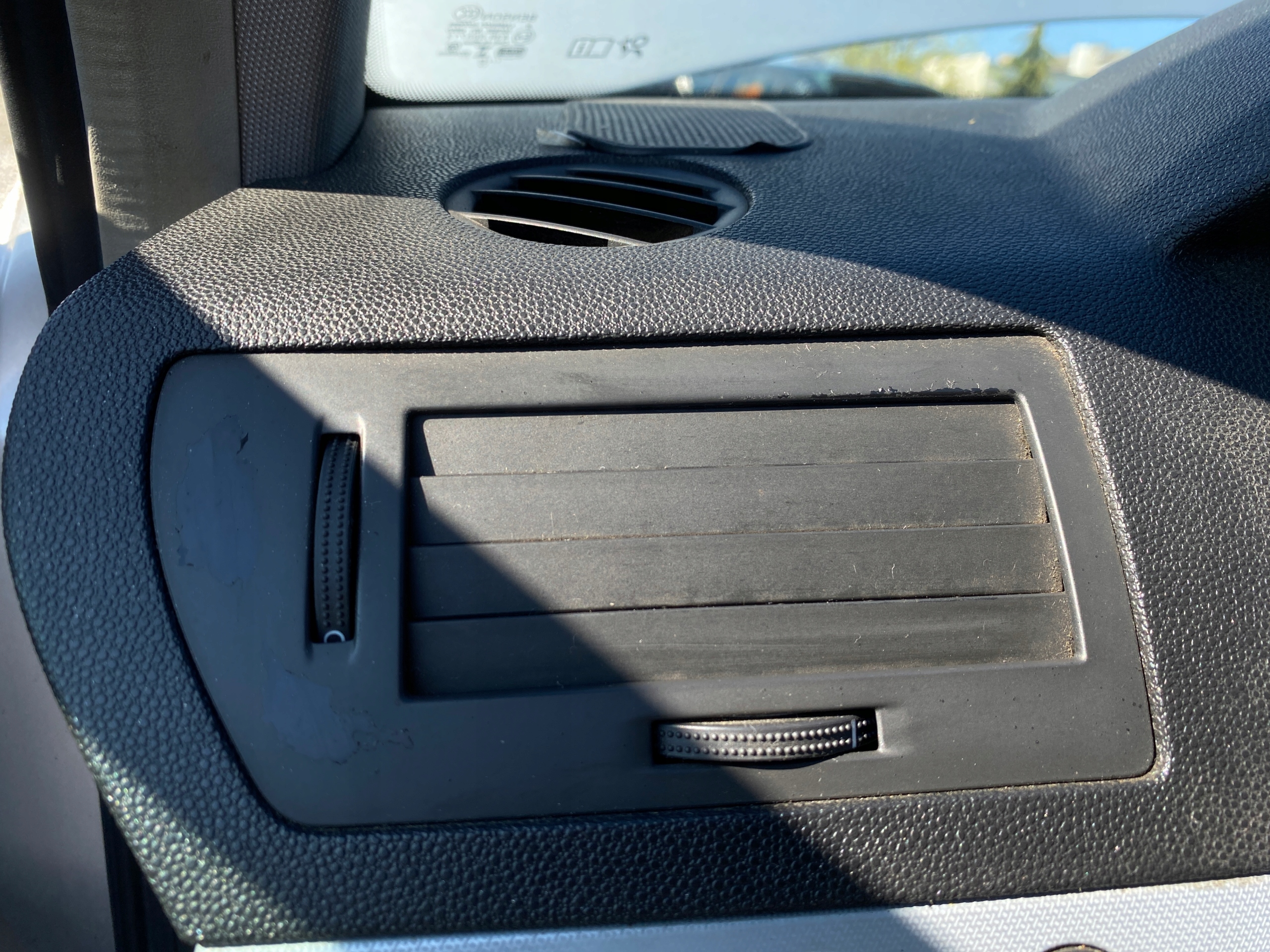grid air conditioning devices air left driver´s Opel Astra H 04-10
