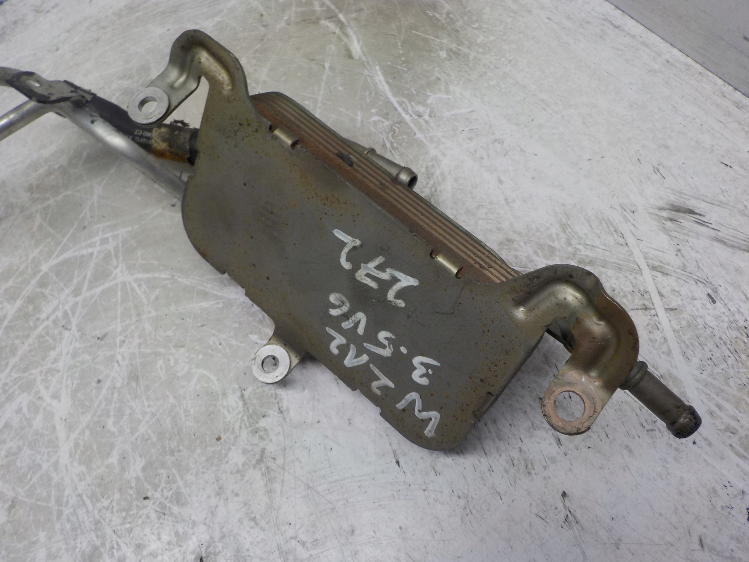 2720700279 - MERCEDES W219 W212 W211 3.5 V6 топливный радиатор EU