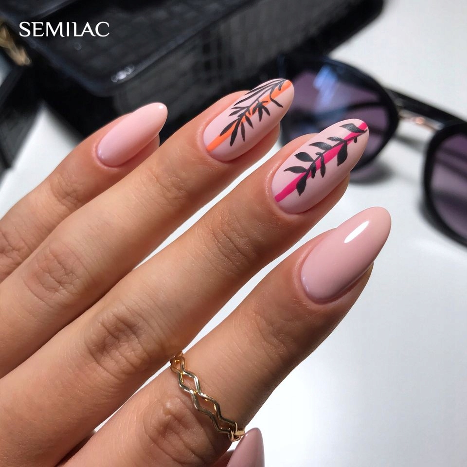 SEMILAC 135 Frappe UV LED Lakier Hybrydowy 7ml Nazwa koloru producenta Frappe