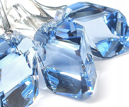 Krystaly Komplet Light Sapphire 22 mm Certifikát