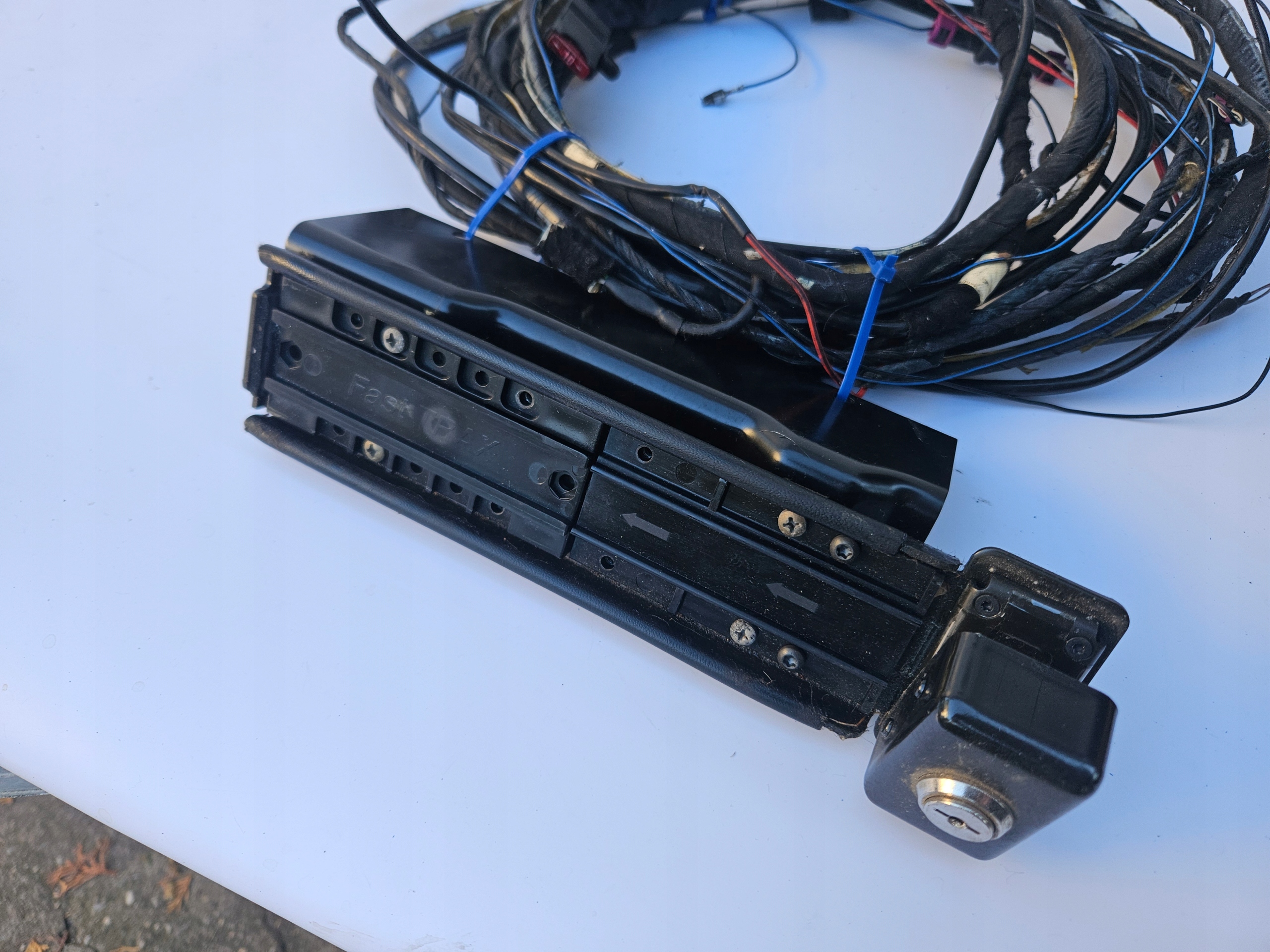 wiring bundle TELEFONU TELEFON AUDI V8 D11 200 100 441