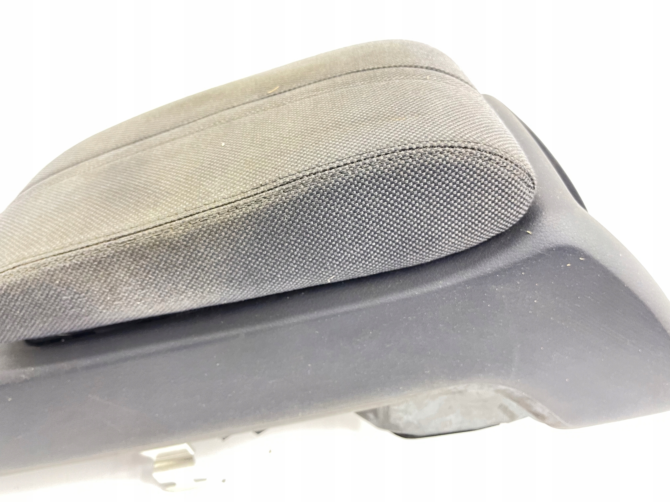 AUDI A8 D3 armrest tunnel central EUROPA