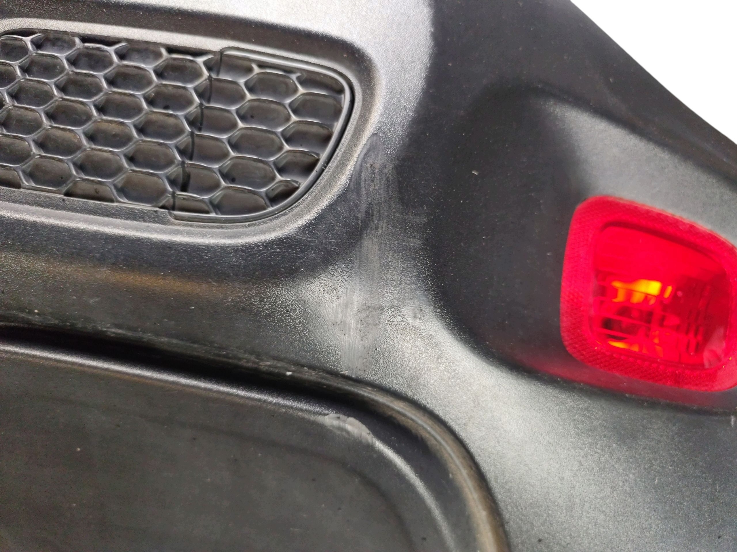 bumper rear part rear JEEP RENEGADE (2014-2018) PDC code LAKIERU 348