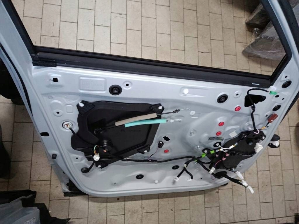 door front front side left Mazda MX-30 KB8M 47A