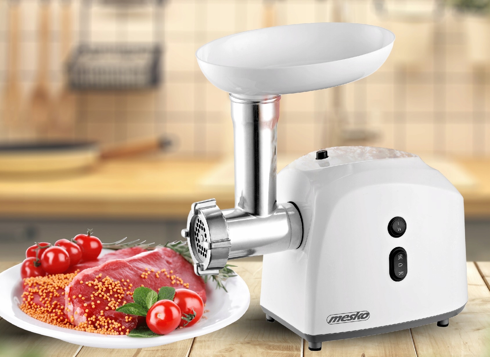 Maszynka do mięsa Mesko MS 4805 600W 3 sitka do mielenia