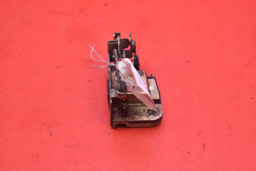 lock door left front front EU 701837015B VW TRANSPORTER T4 90-03