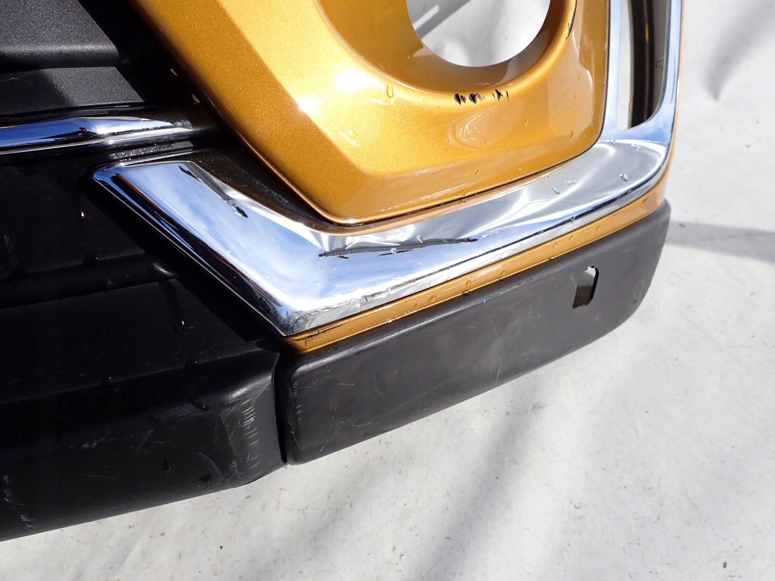 SUZUKI VITARA II 2 LIFT 18- bumper front PDC