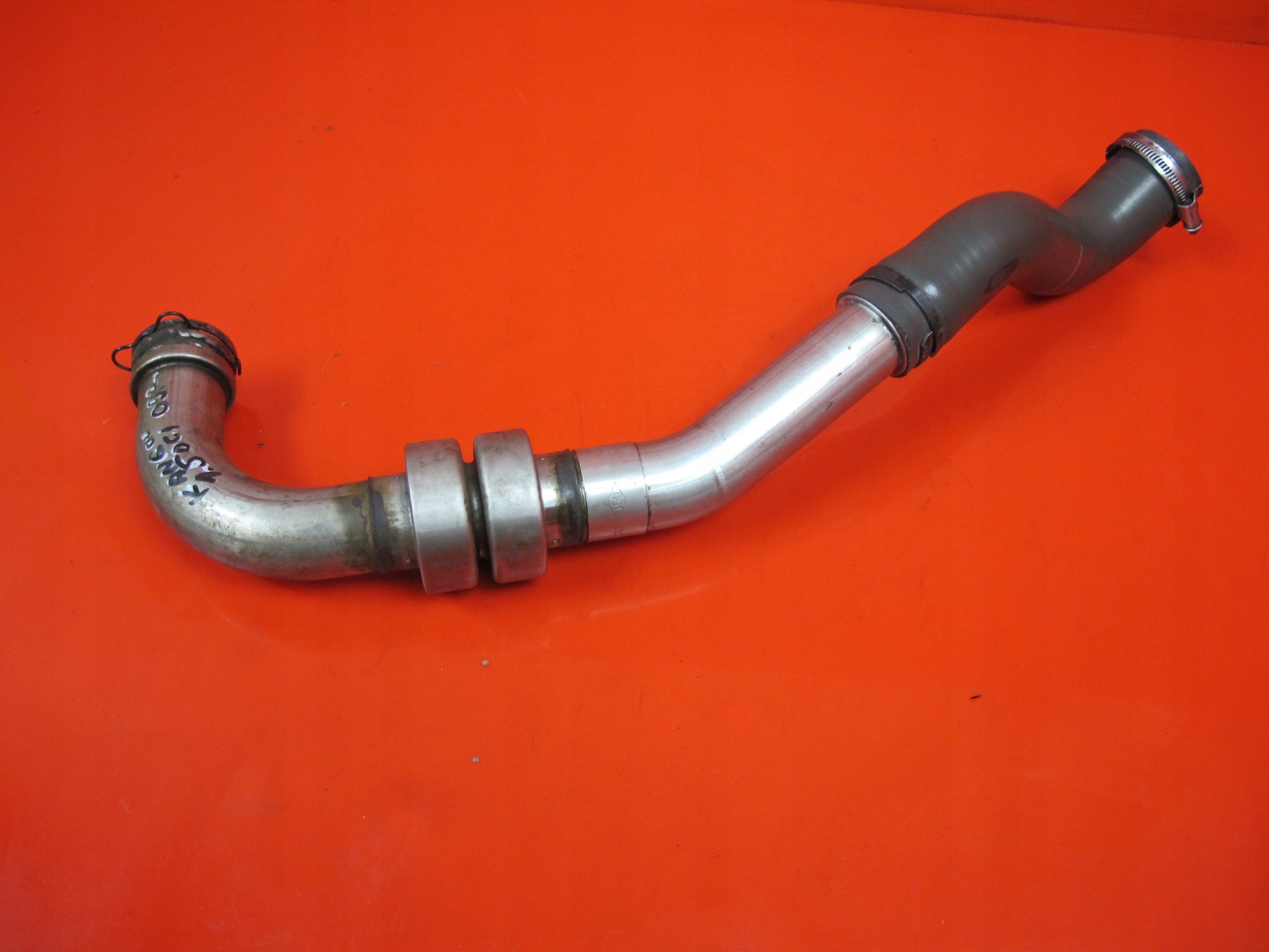 RENAULT KANGOO II III 1.5 DCI Schlauch intercooler