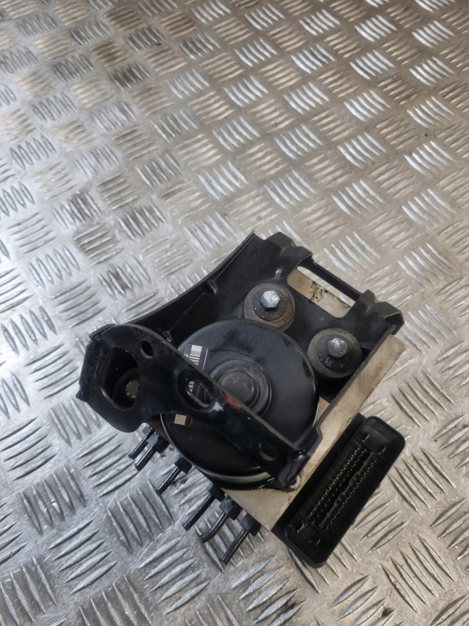 pumpa ABS VW SHARAN 7M3 907 379 E