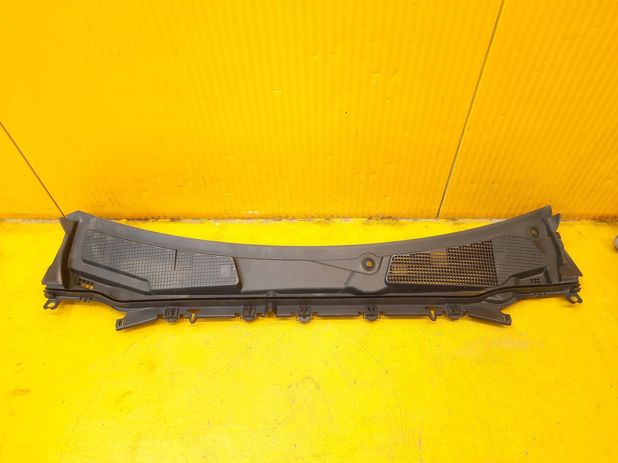 Mercedes-Benz A W177 PODSZYBIE A1778300000