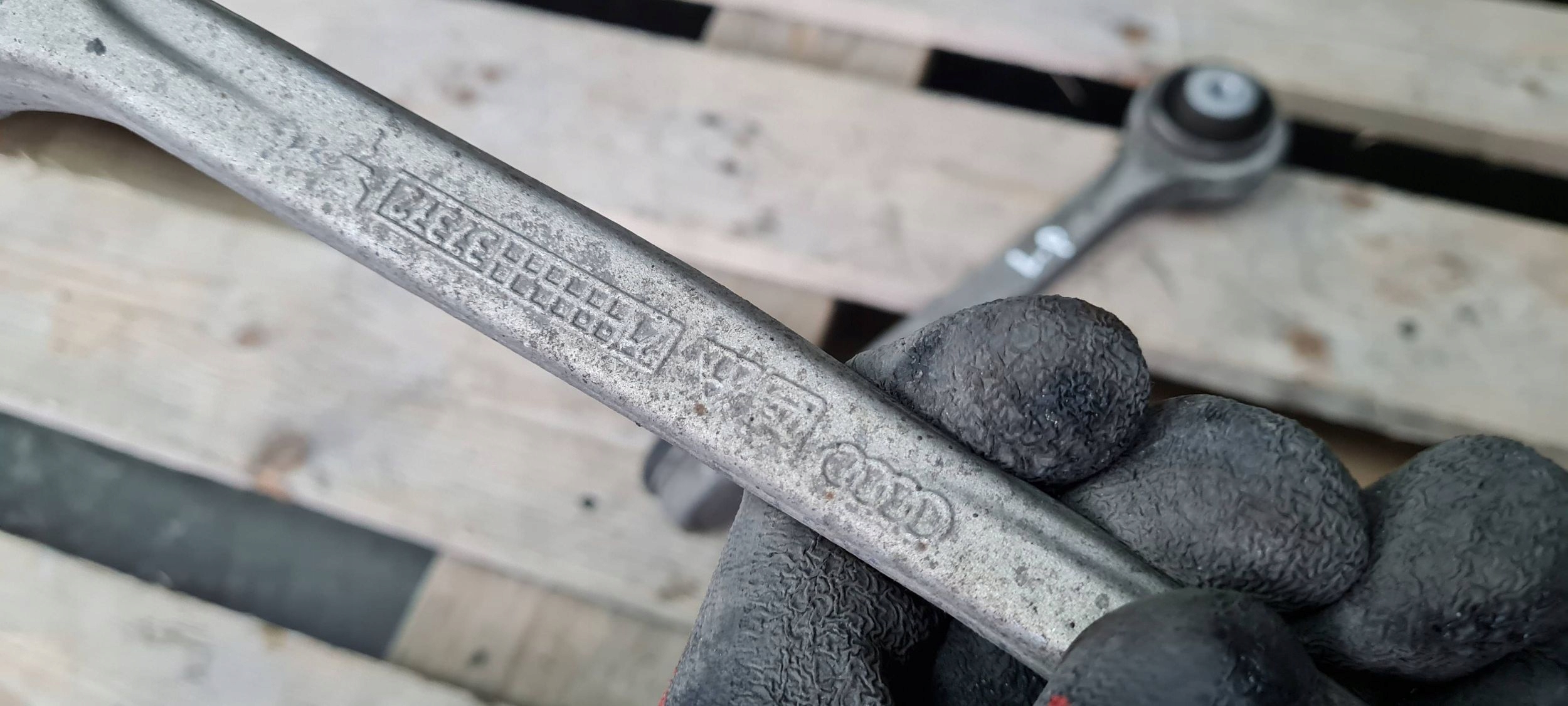 A5 8W LIFT Querlenker Querlenker oben links links vorne 8W0407509E A4 B9 8W