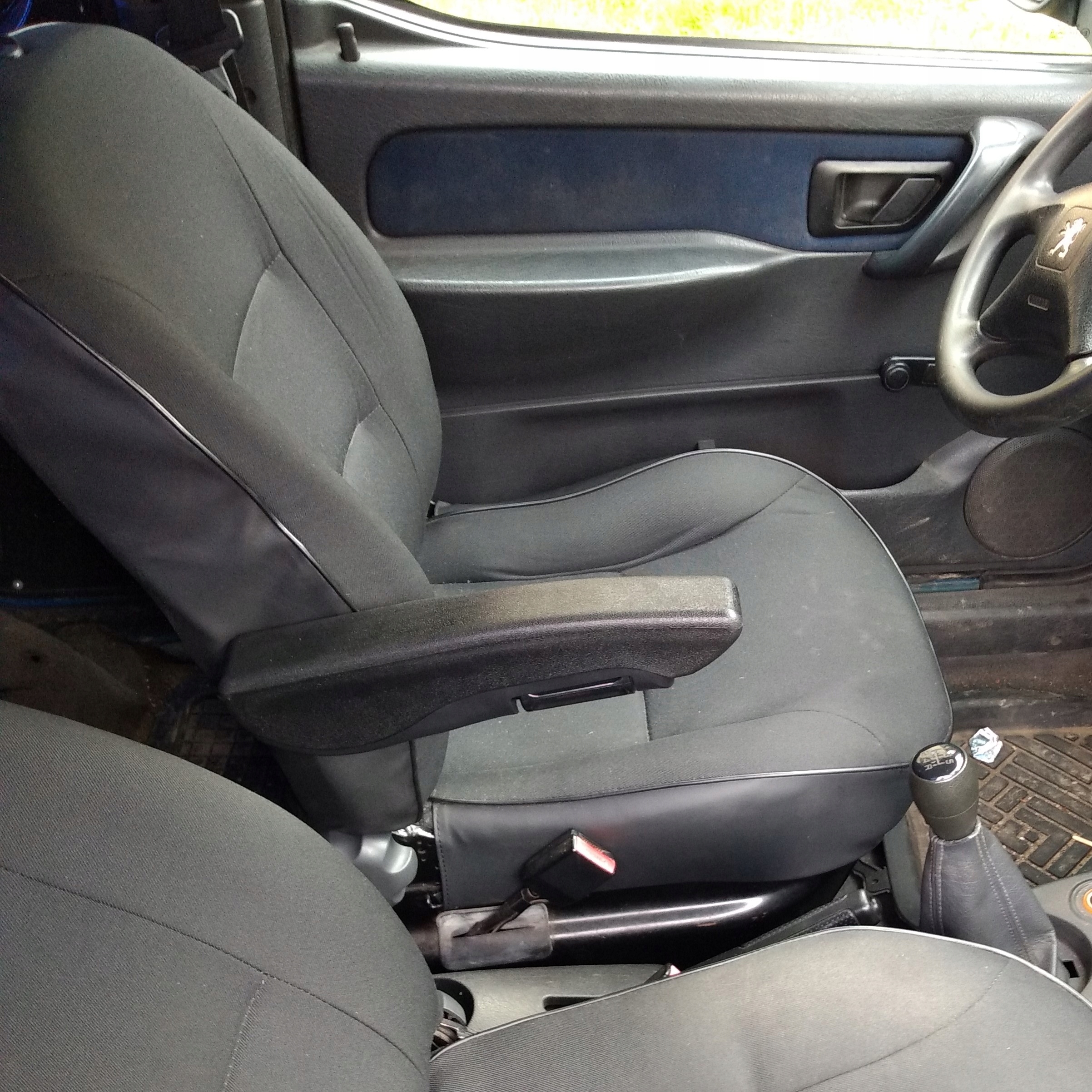 Be917b7f45eeb2f4d9217dded9c1