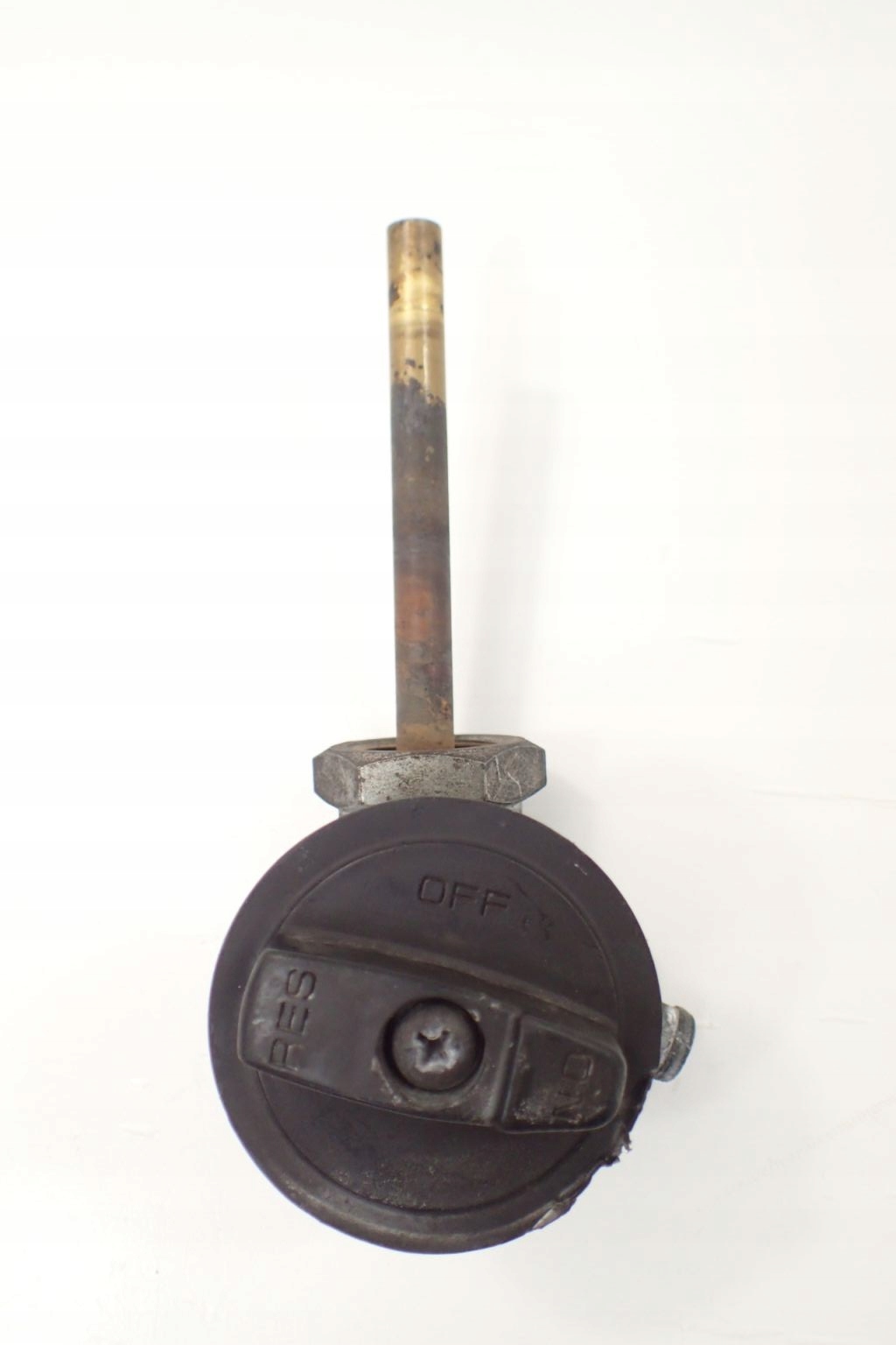 132985-1111 - Honda CBR 600 F1 PC23 топливный кран клапан