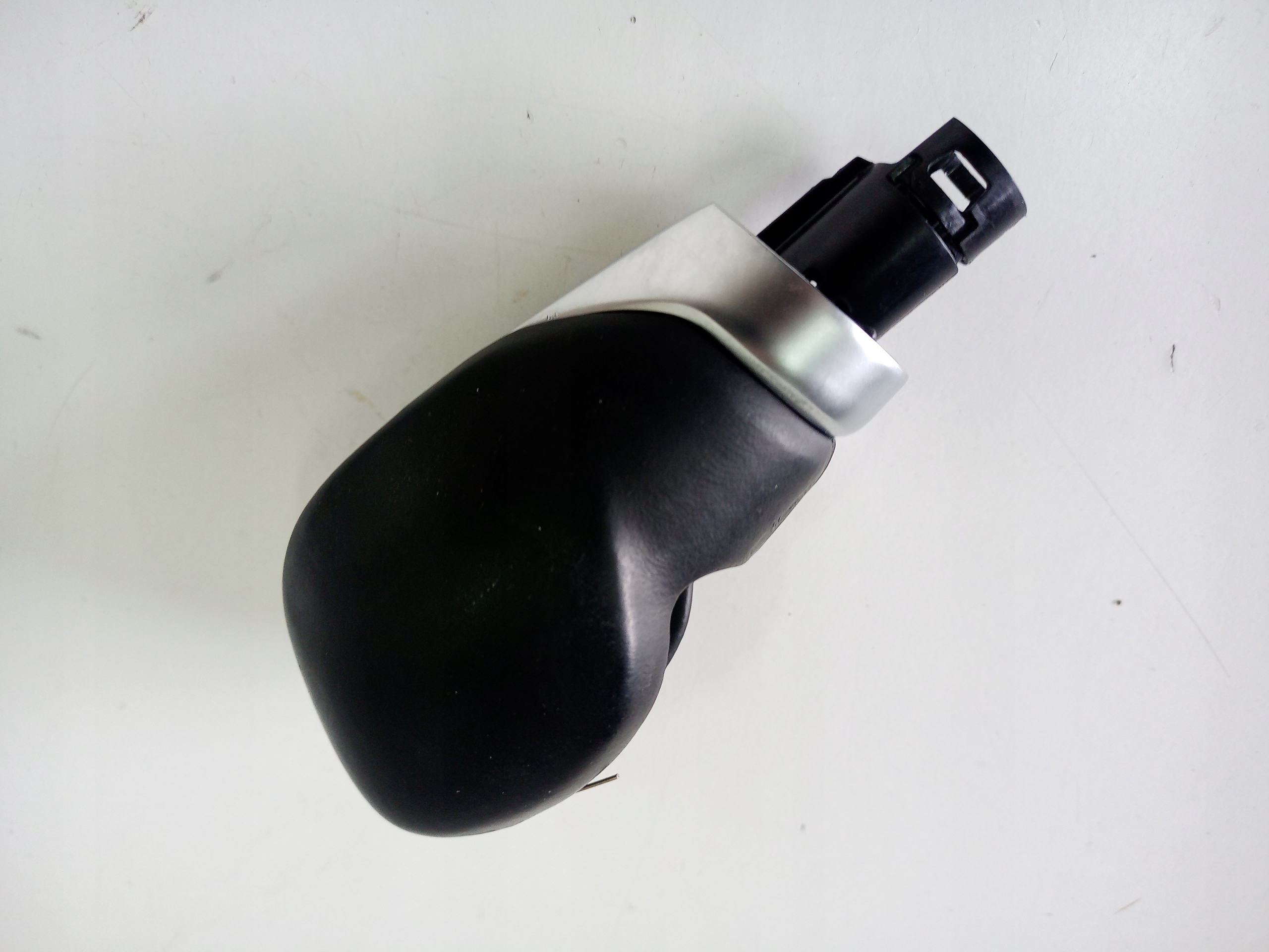 GAŁKA ZMIANY BIEGÓW EDC AUTOMAT RENAULT TALISMAN Producent części Renault OE