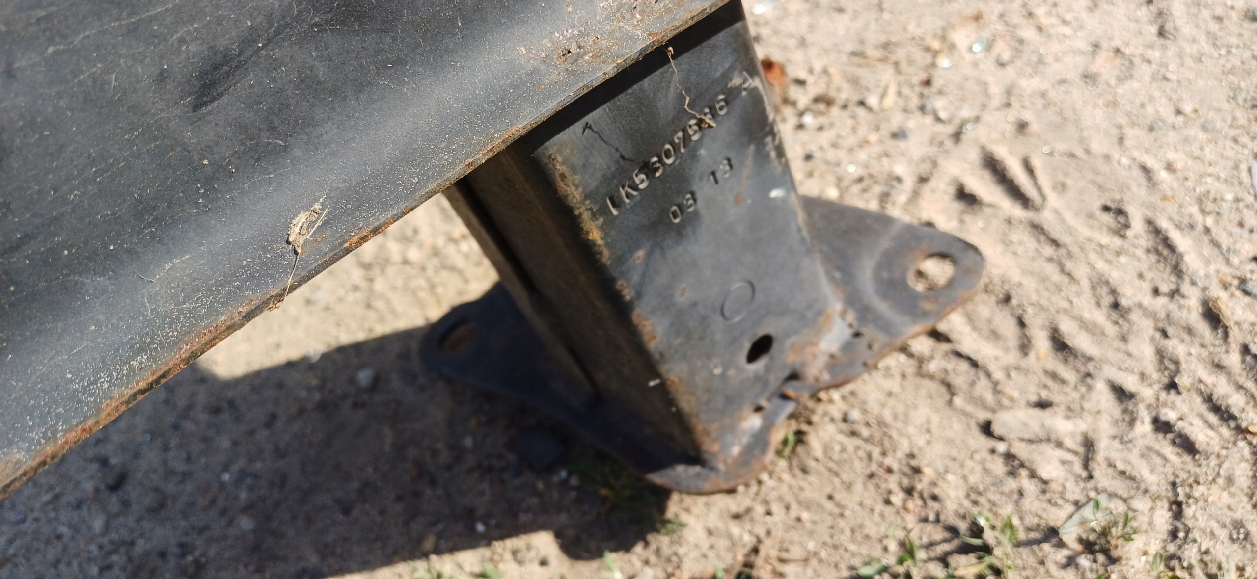 VW GOLF V sider below bumper rear part ABSORBER