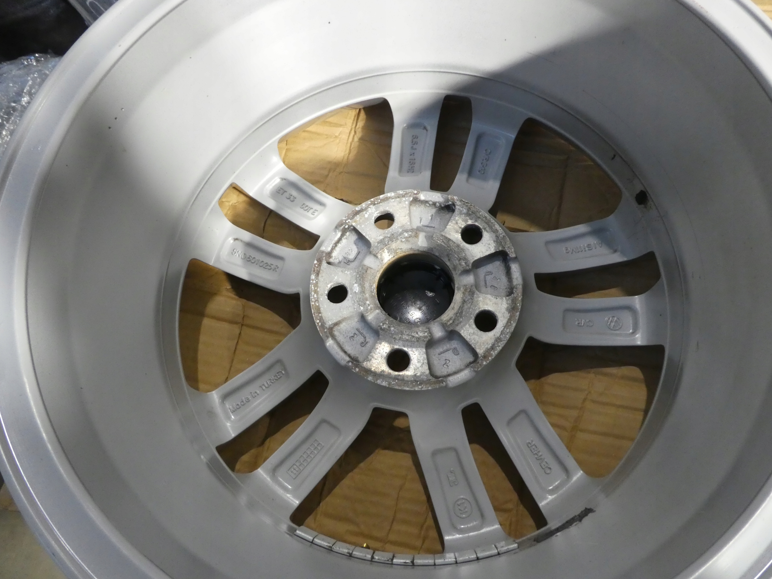 4X discs aluminium disc 5N0601025R VW 5X112