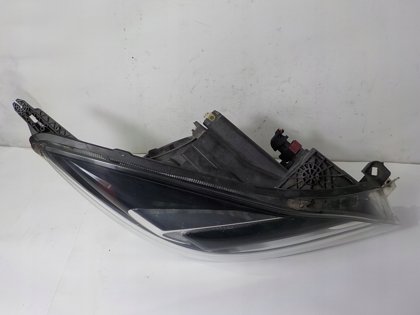 OPEL INSIGNIA A LIFT light right front front UK