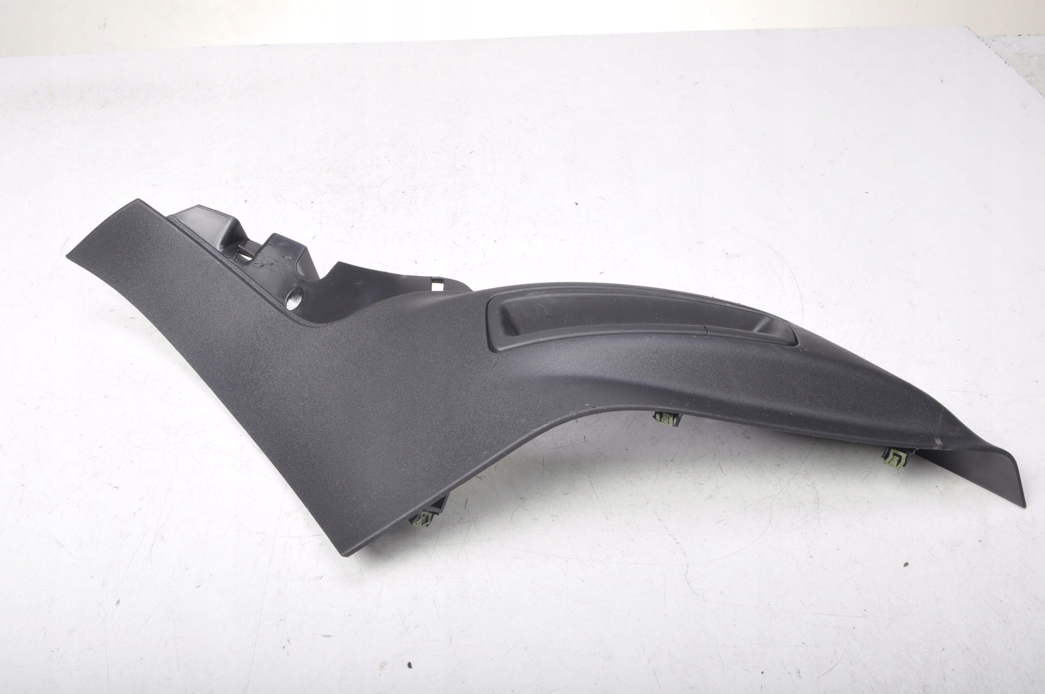 XC90 II КРЫШКА СТОЙКИ ПЛАСТИК ЗАДНЯЯ ПРАВАЯ 32244281