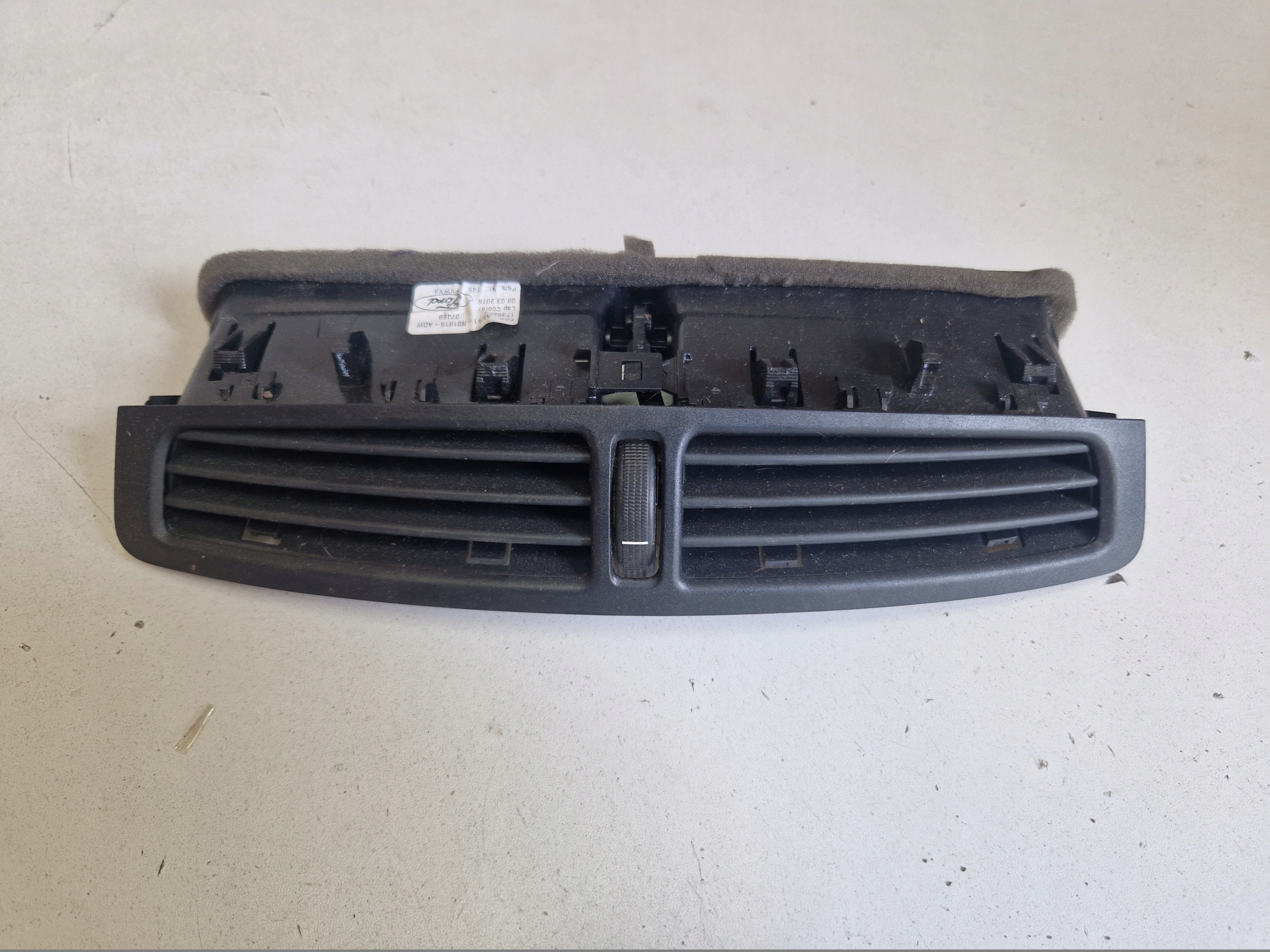 FORD KUGA MK2 grid air conditioning devices central AM51-R01815-ADW