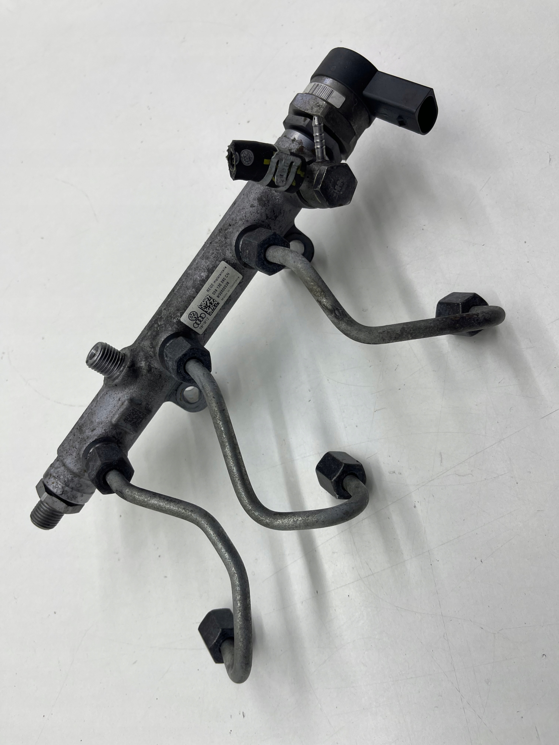 AUDI A4 A5 A7 A6 C7 3.0 TDI Rampe injection Carburant + Capteur