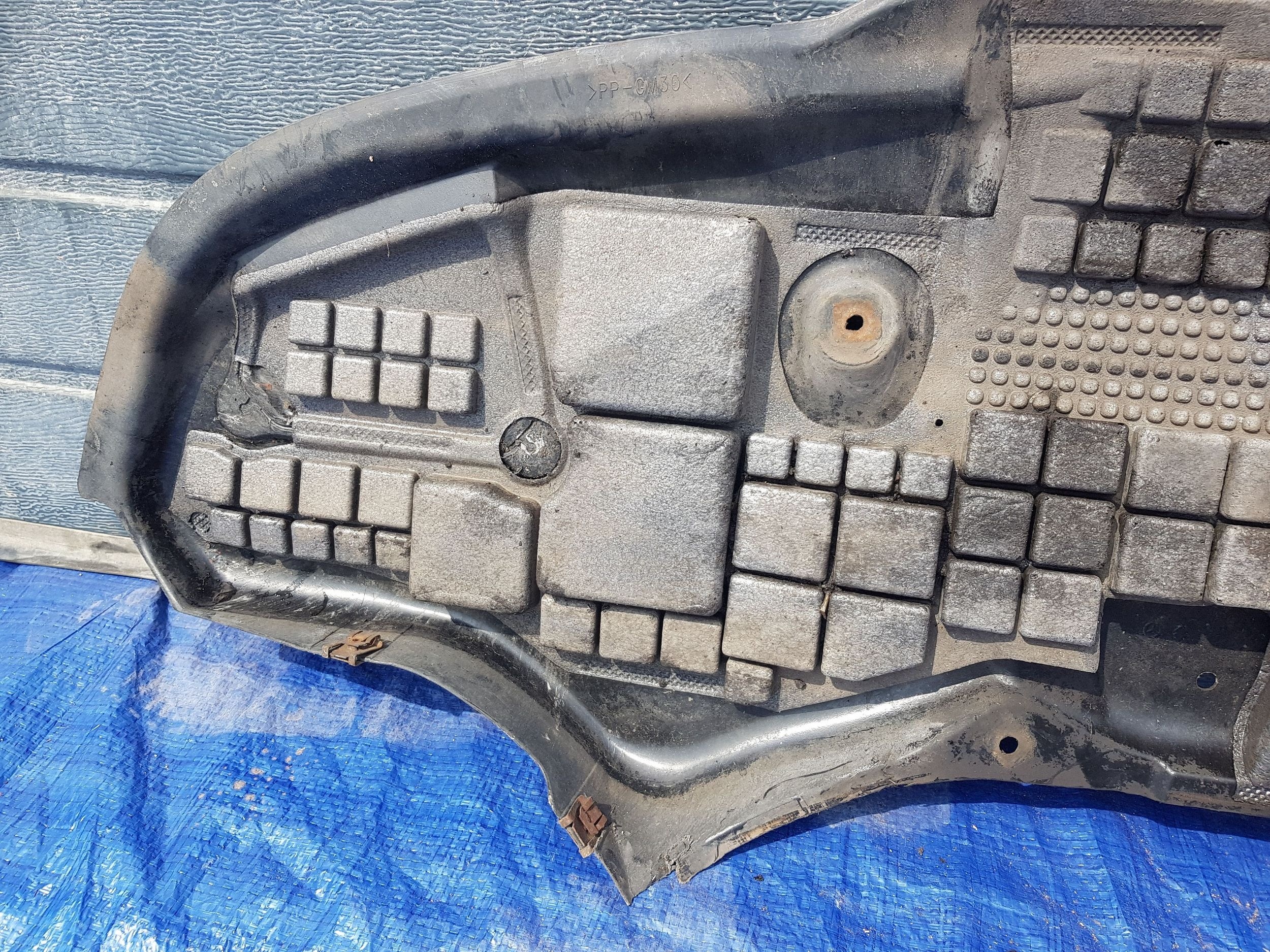 cover below engine bumper lower Mercedes E W211 2115203023