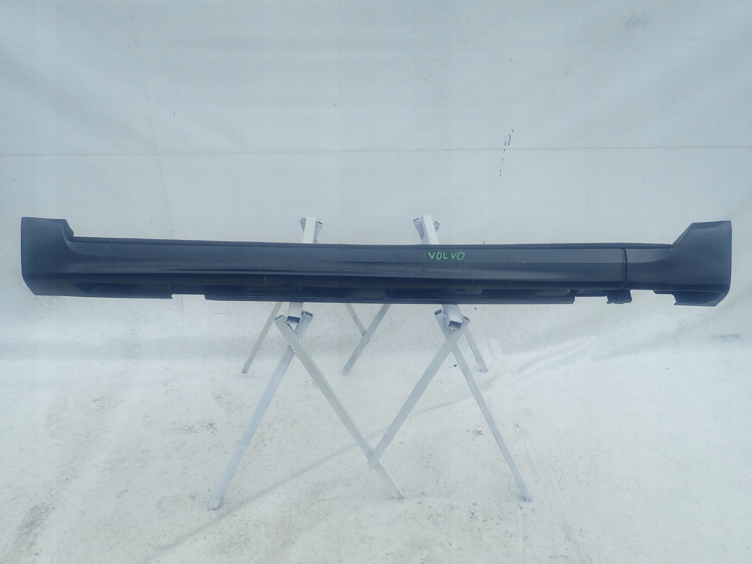 VOLVO V70 III 07-16 threshold moulding threshold left