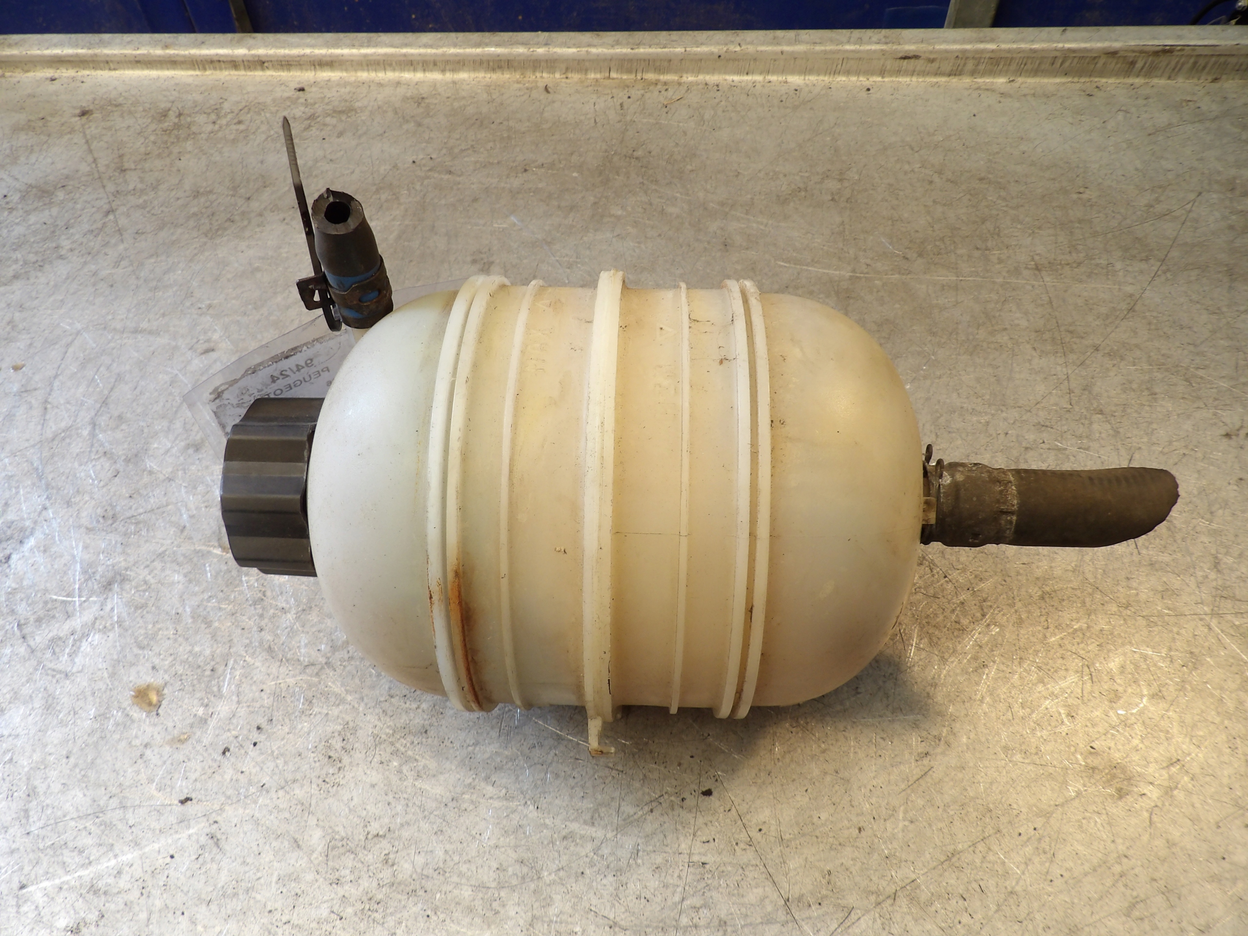 PEUGEOT 206 - Réservoir eau 9626378480