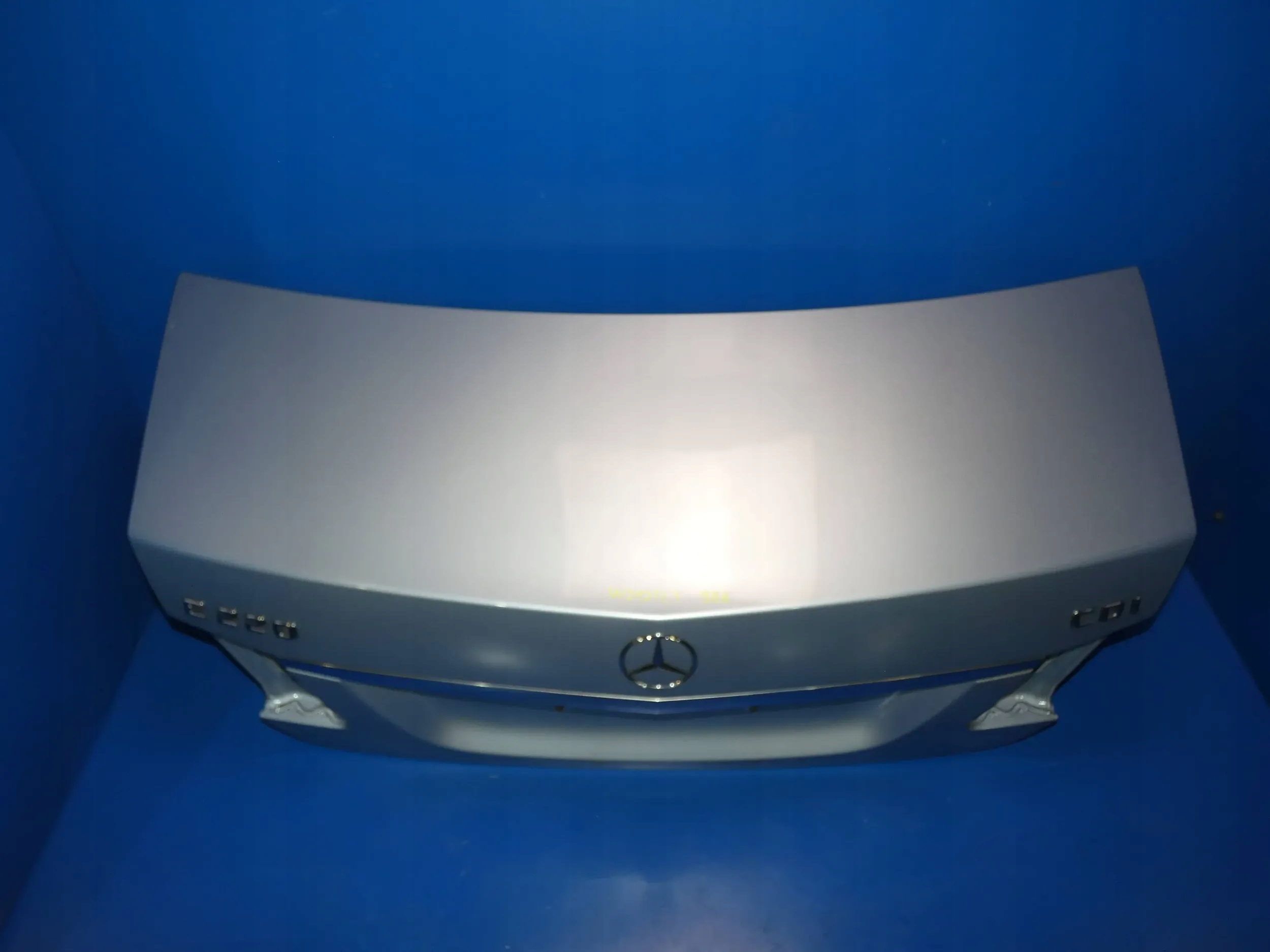 Mercedes E KLASA W212 sedan trunk door boot