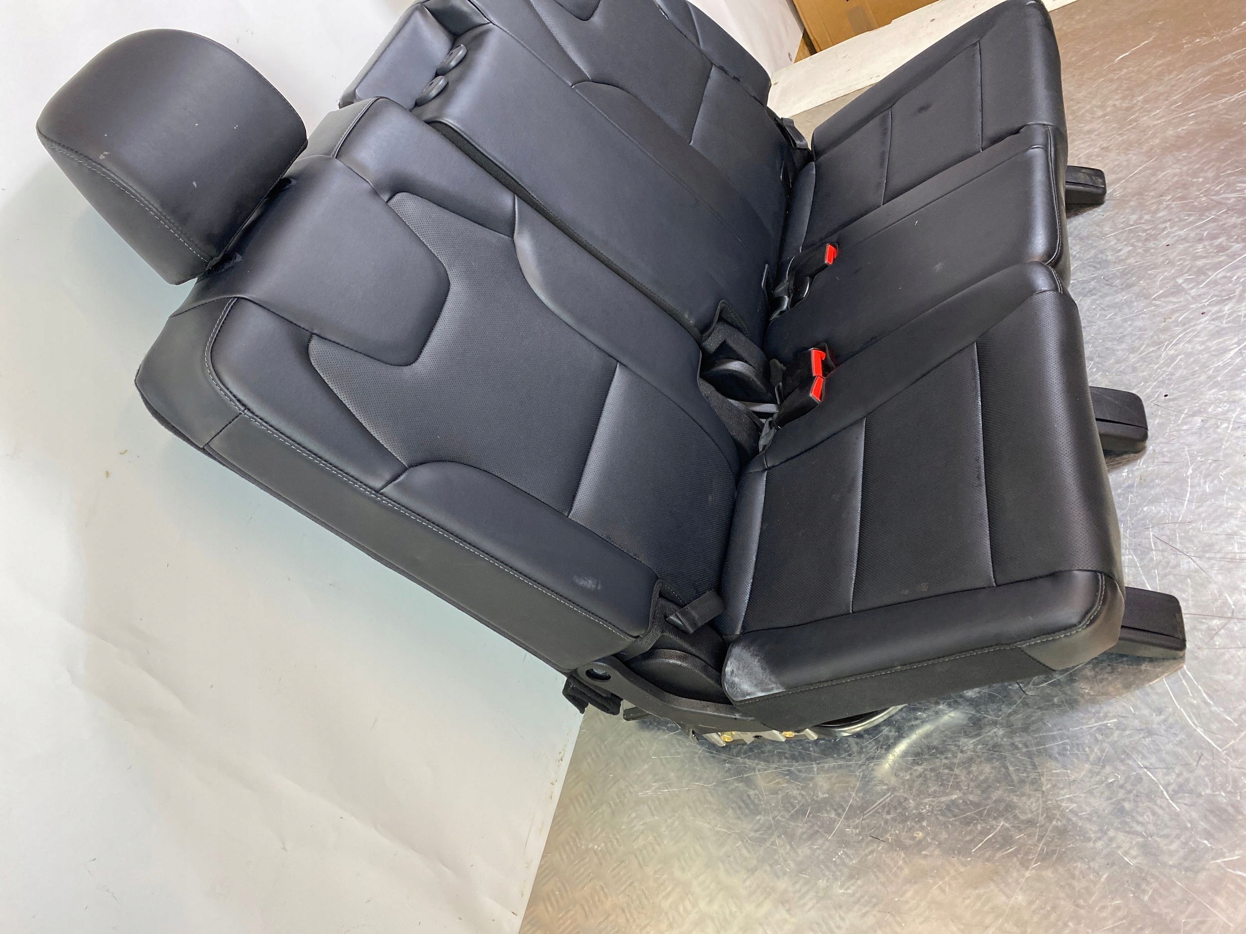 2022 kia TELLURIDE кресла третьей